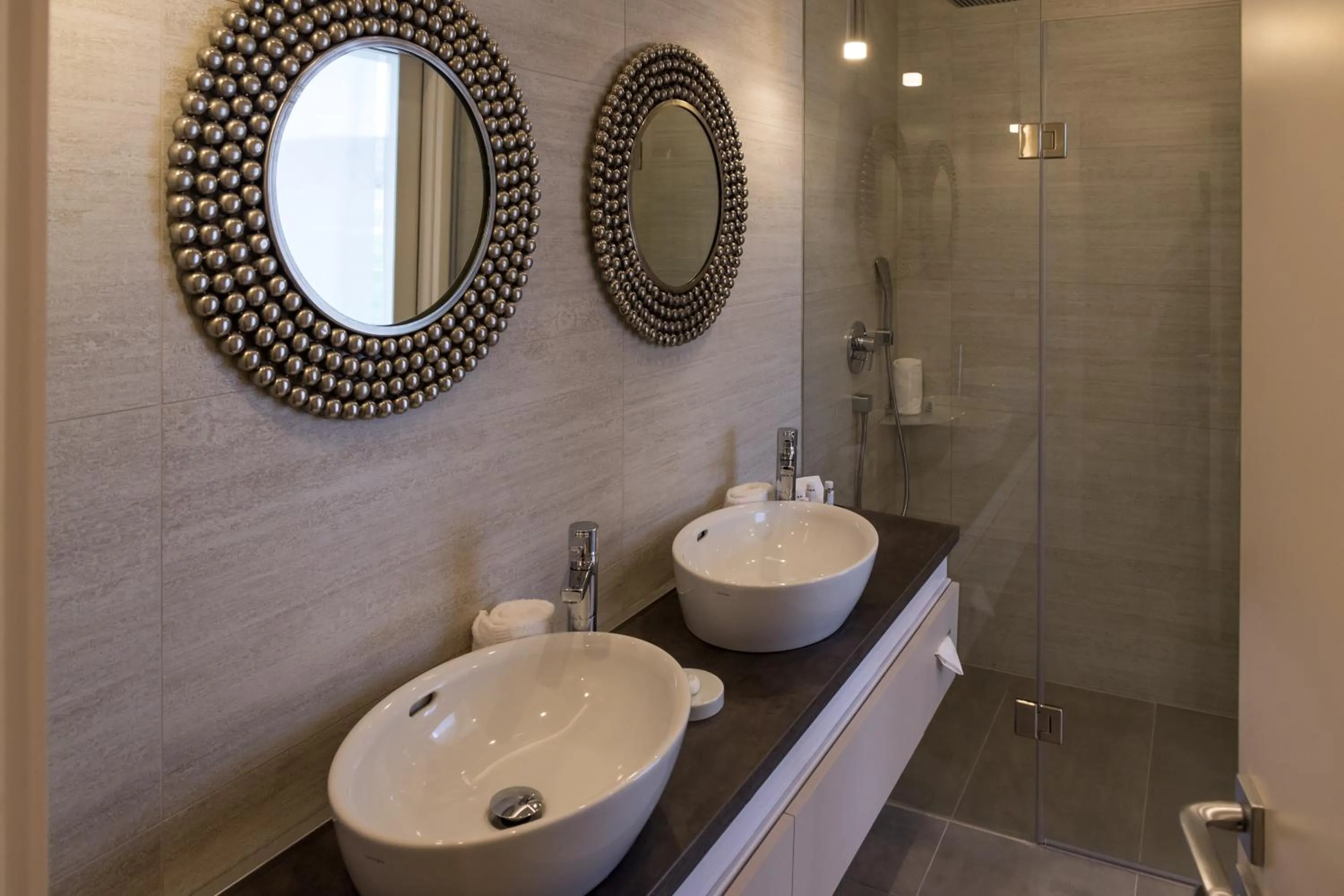 Shower in Zala Springs Golf Resort