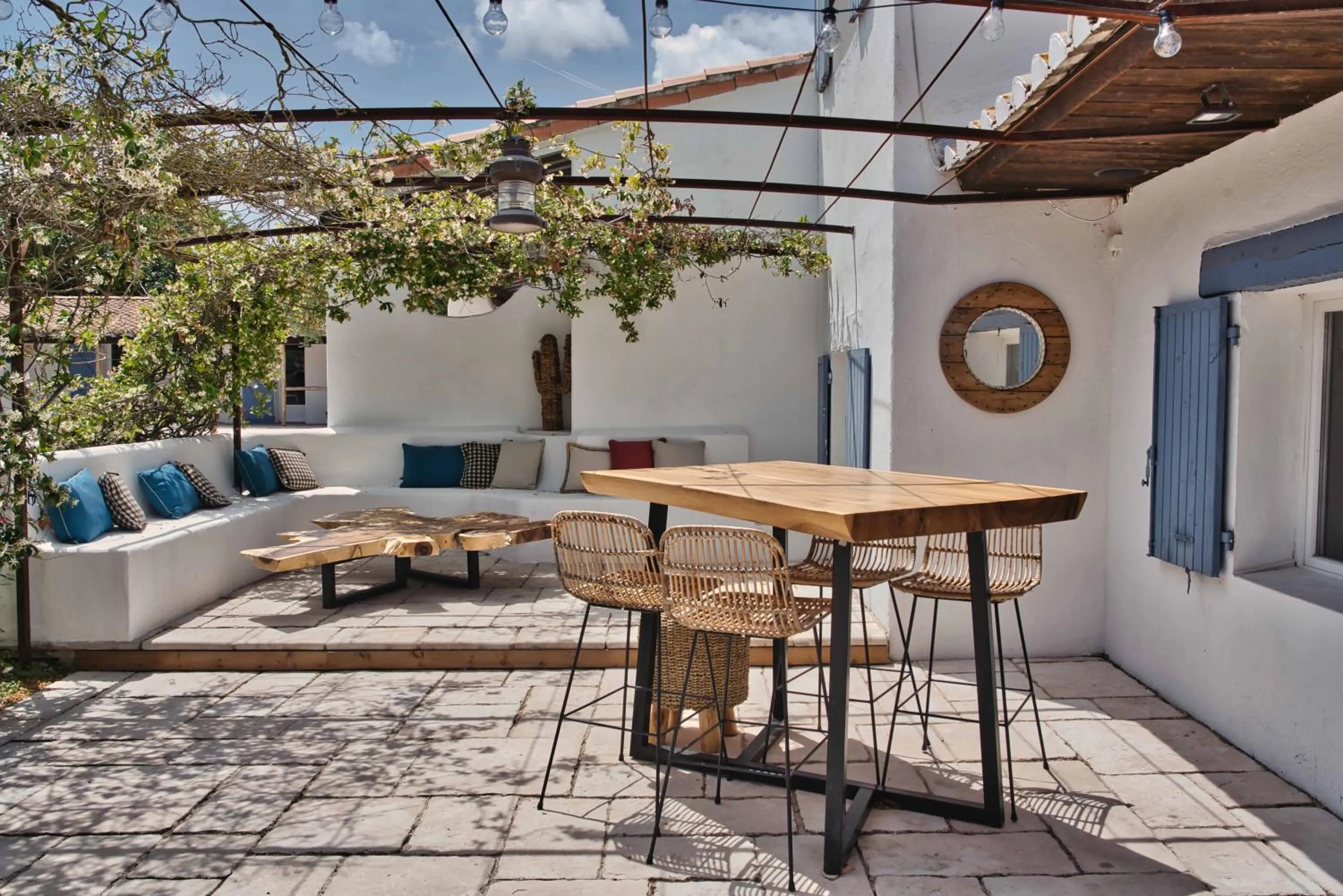 Patio in Mas De Calabrun