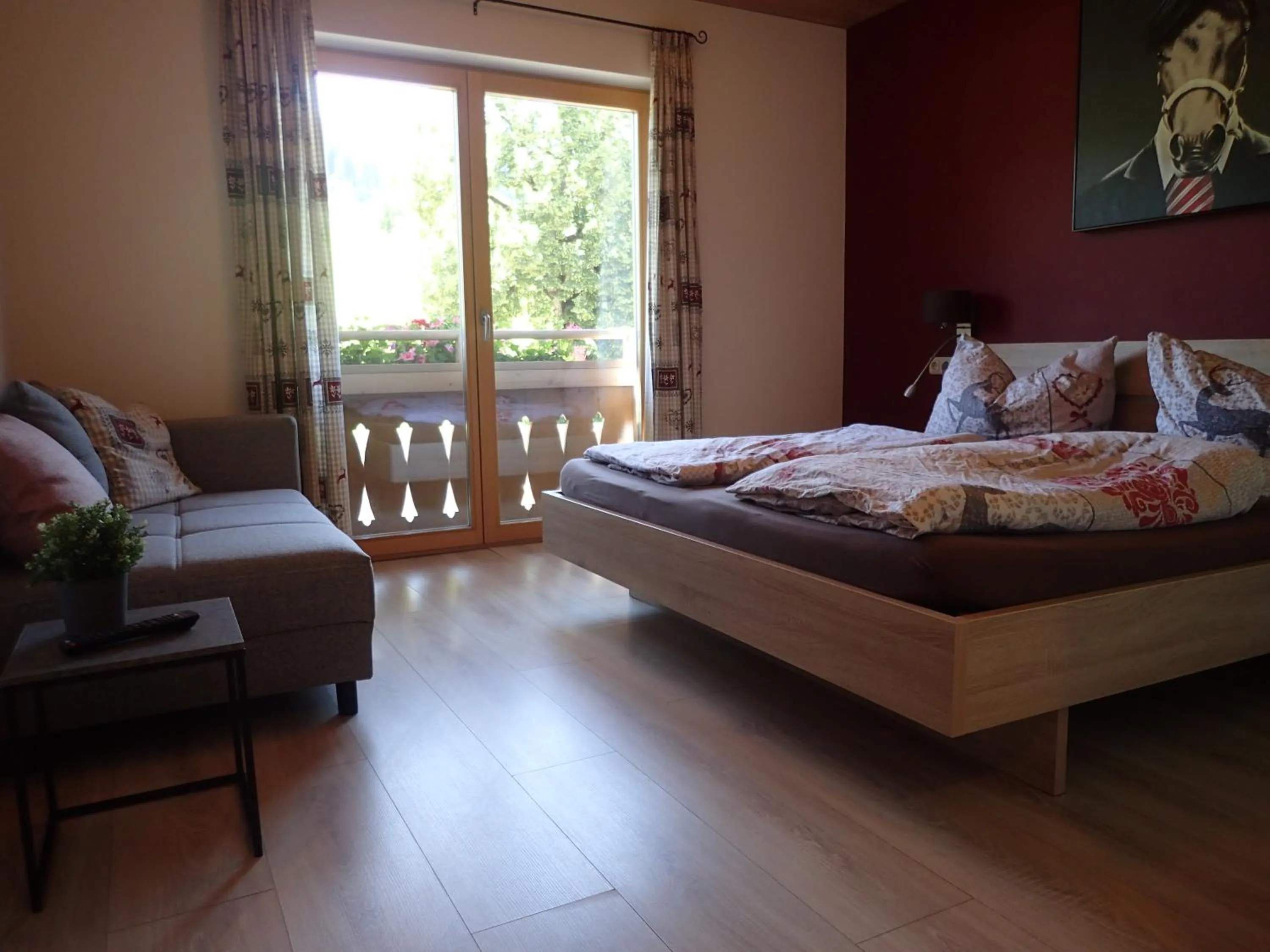 Bedroom, Bed in Hotel Sonnenlicht Maria Alm