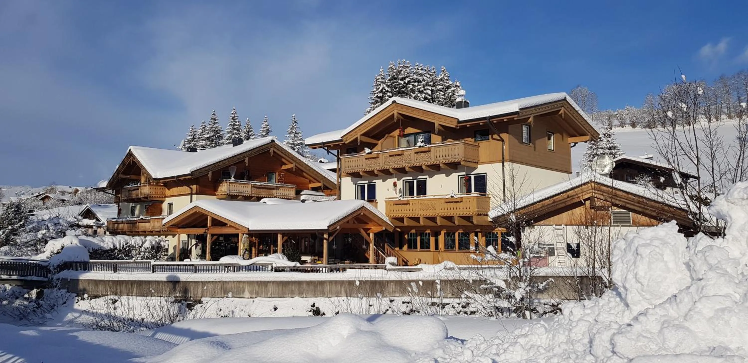Property building in Hotel Sonnenlicht Maria Alm