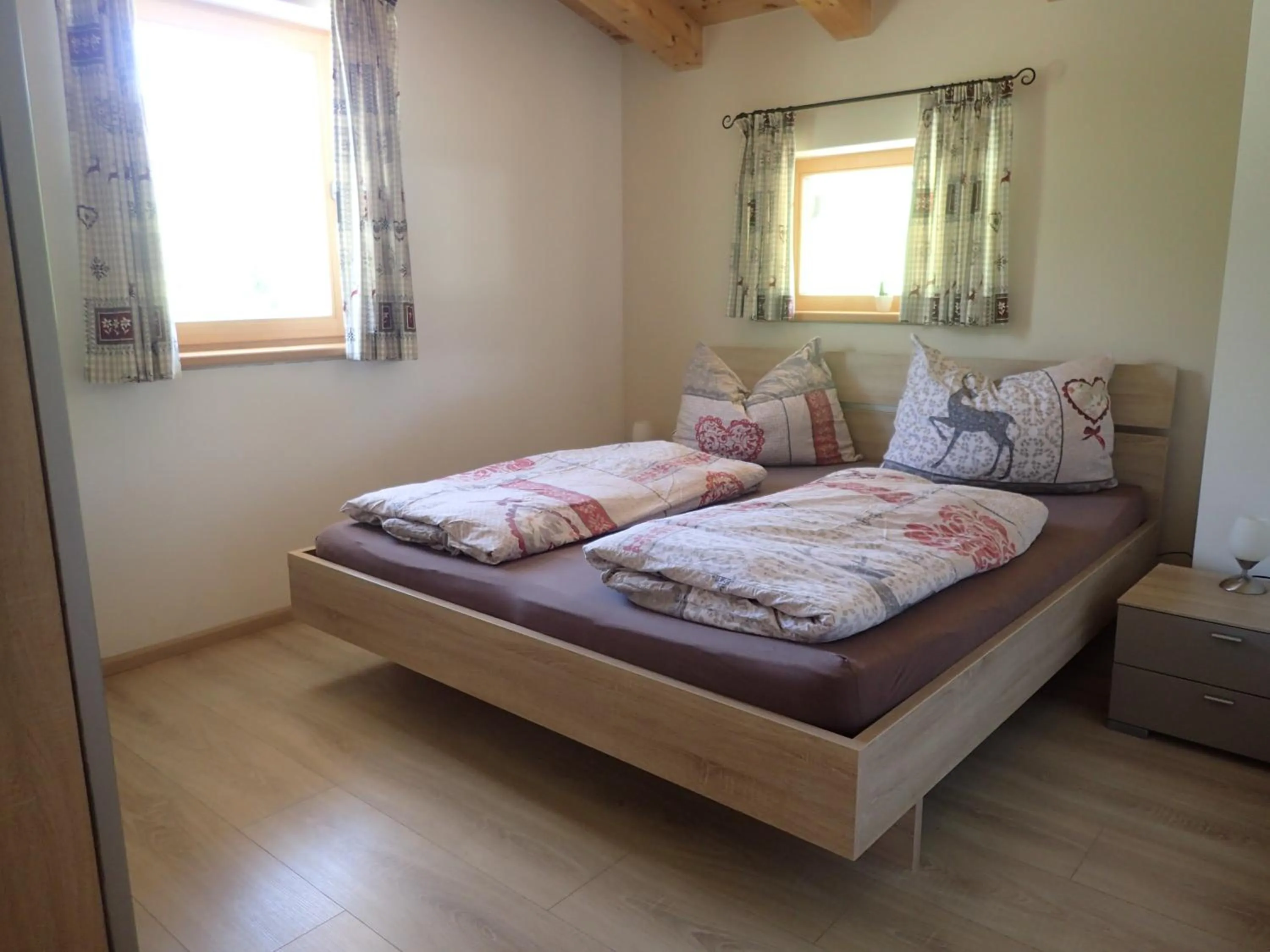 Bedroom, Bed in Hotel Sonnenlicht Maria Alm