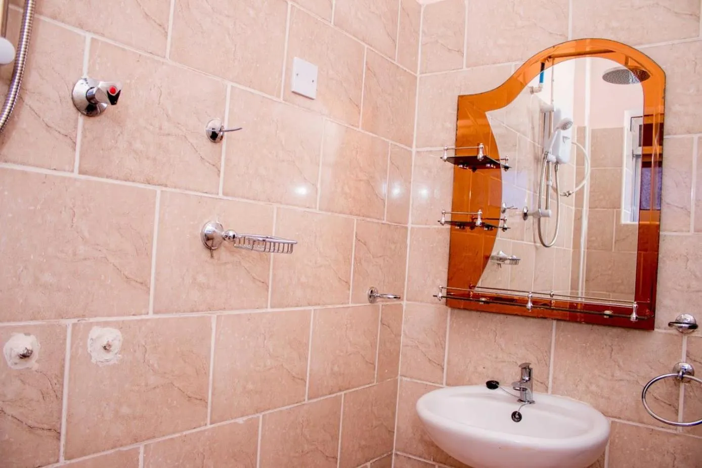 Area and facilities in Royal Park Hotel