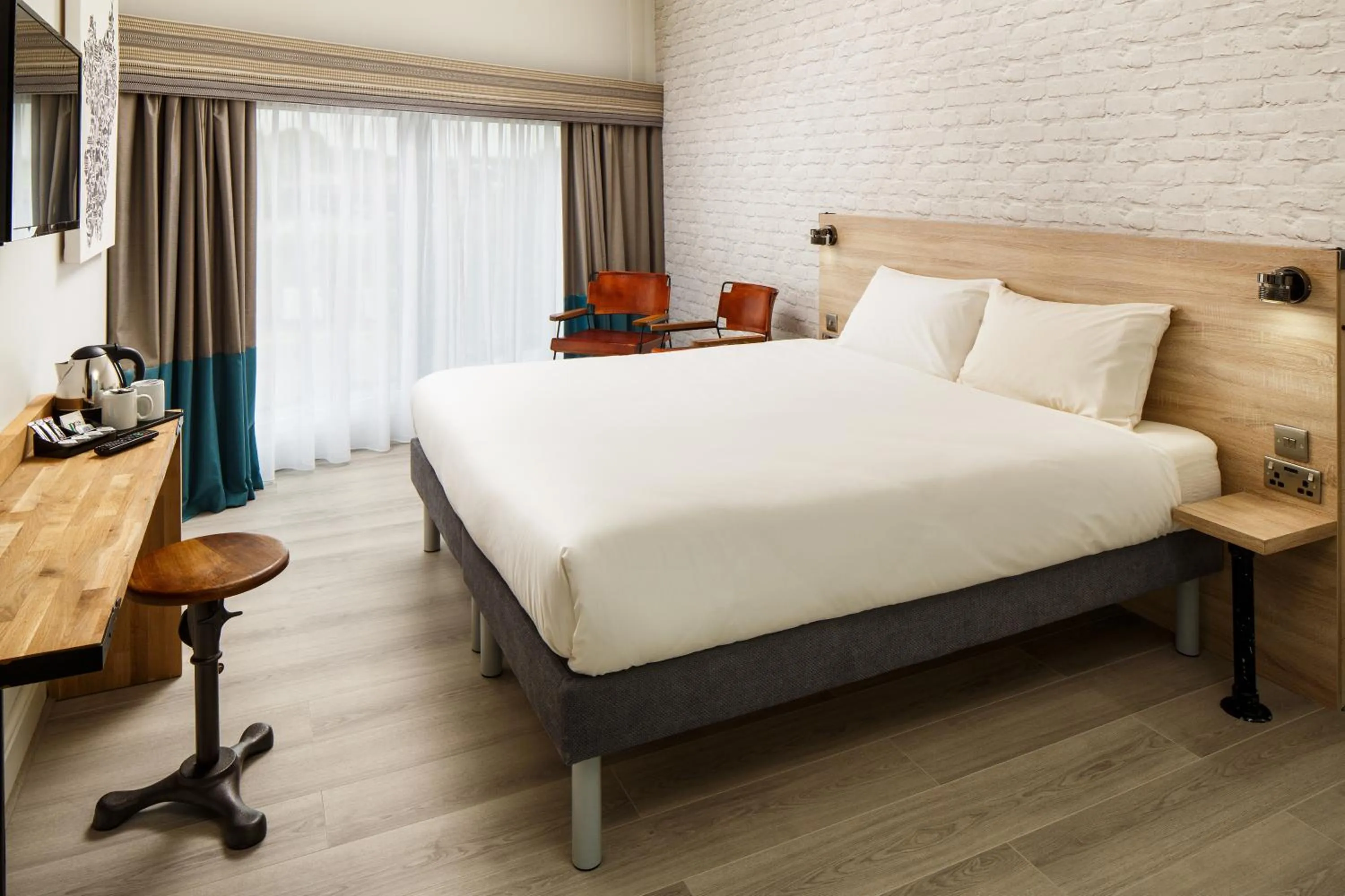 Coffee/tea facilities in ibis Styles Birmingham Oldbury