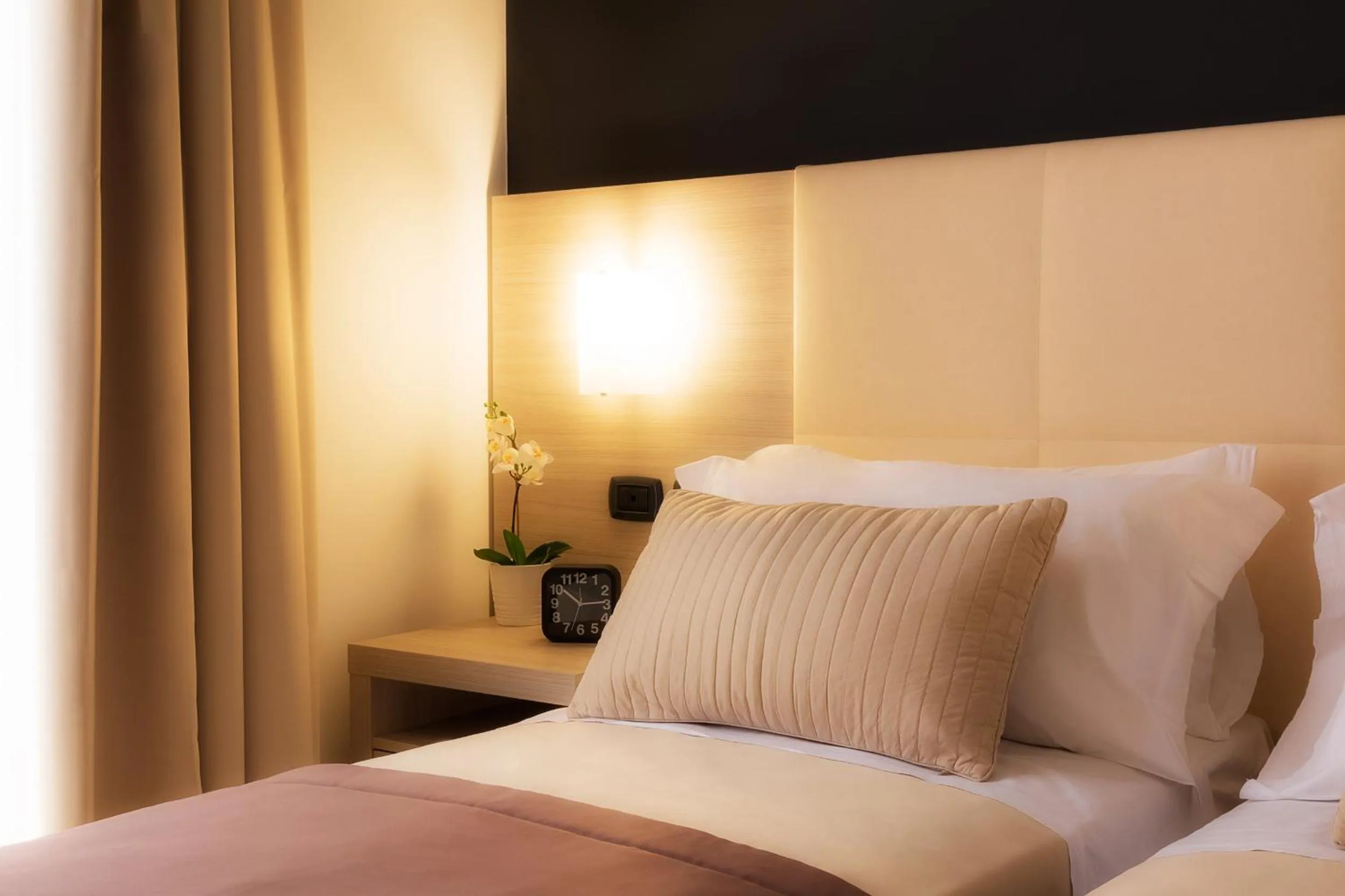 Bedroom, Bed in B&B Mariella's House