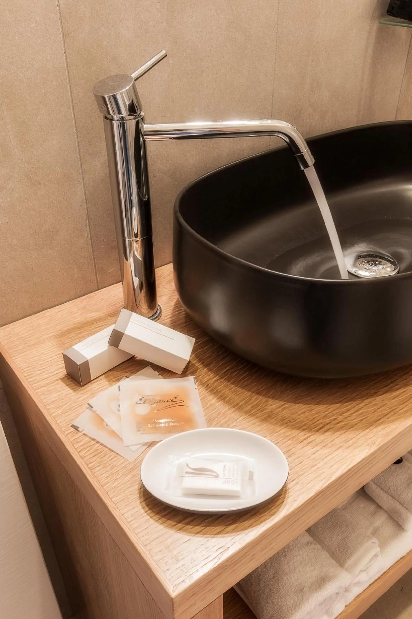 Bathroom in B&B Mariella's House