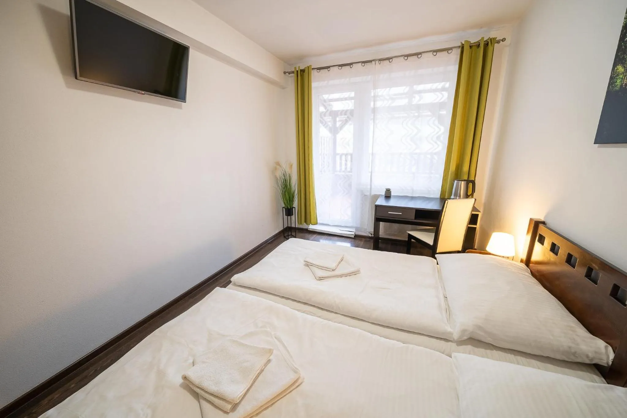 Bed in Leone Penzion&Restaurant