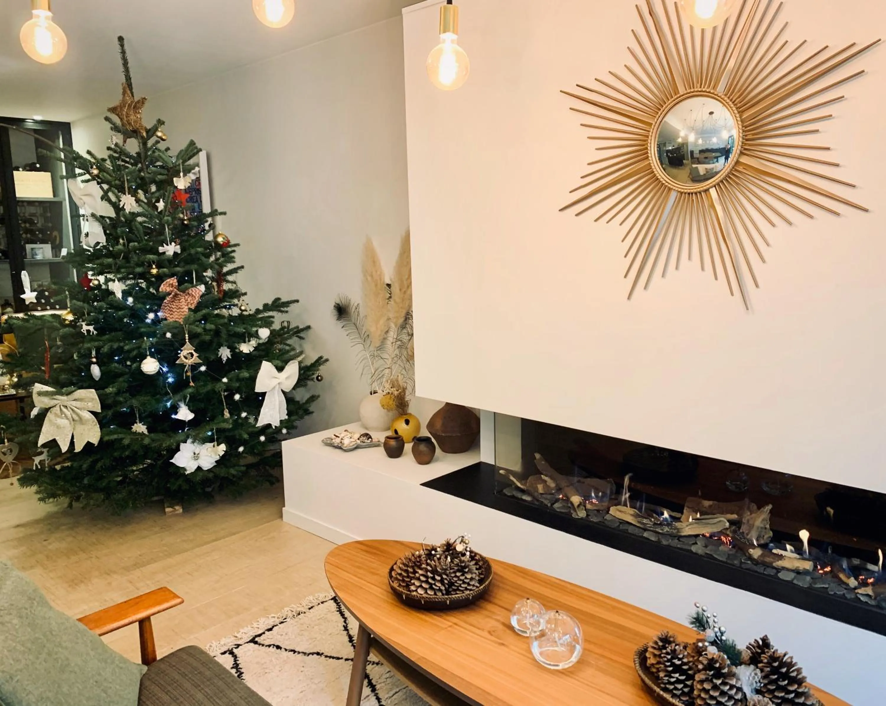 Lounge or bar in La Maison Odeia Bordeaux Centre