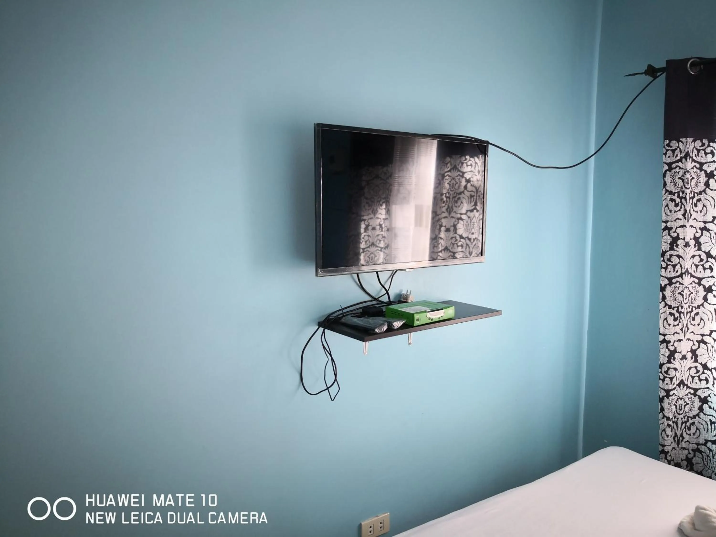 TV and multimedia in A's Azotea de Bohol