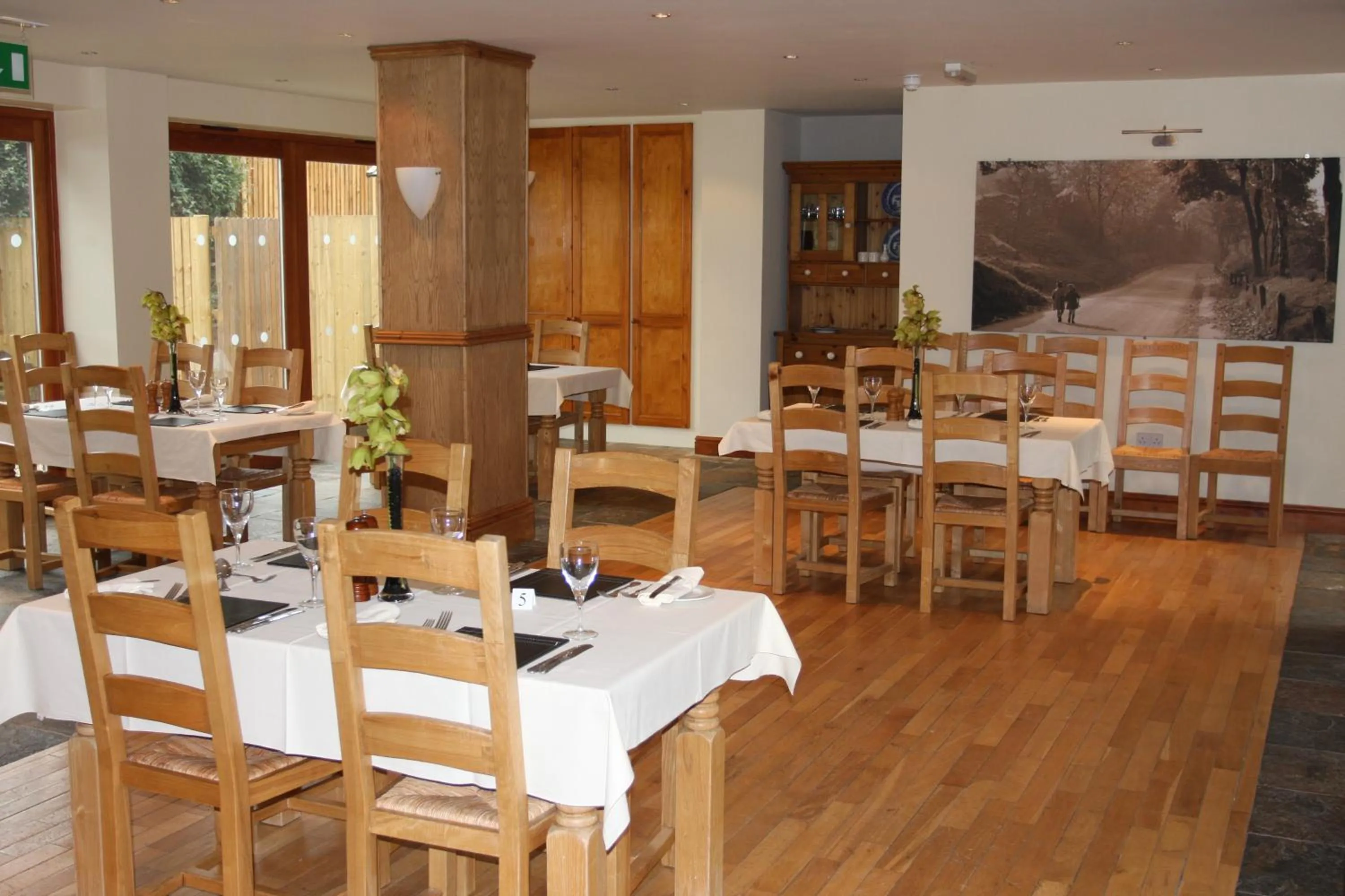 Restaurant/places to eat in Cottage Lea's Country Hotel & Restaurant
