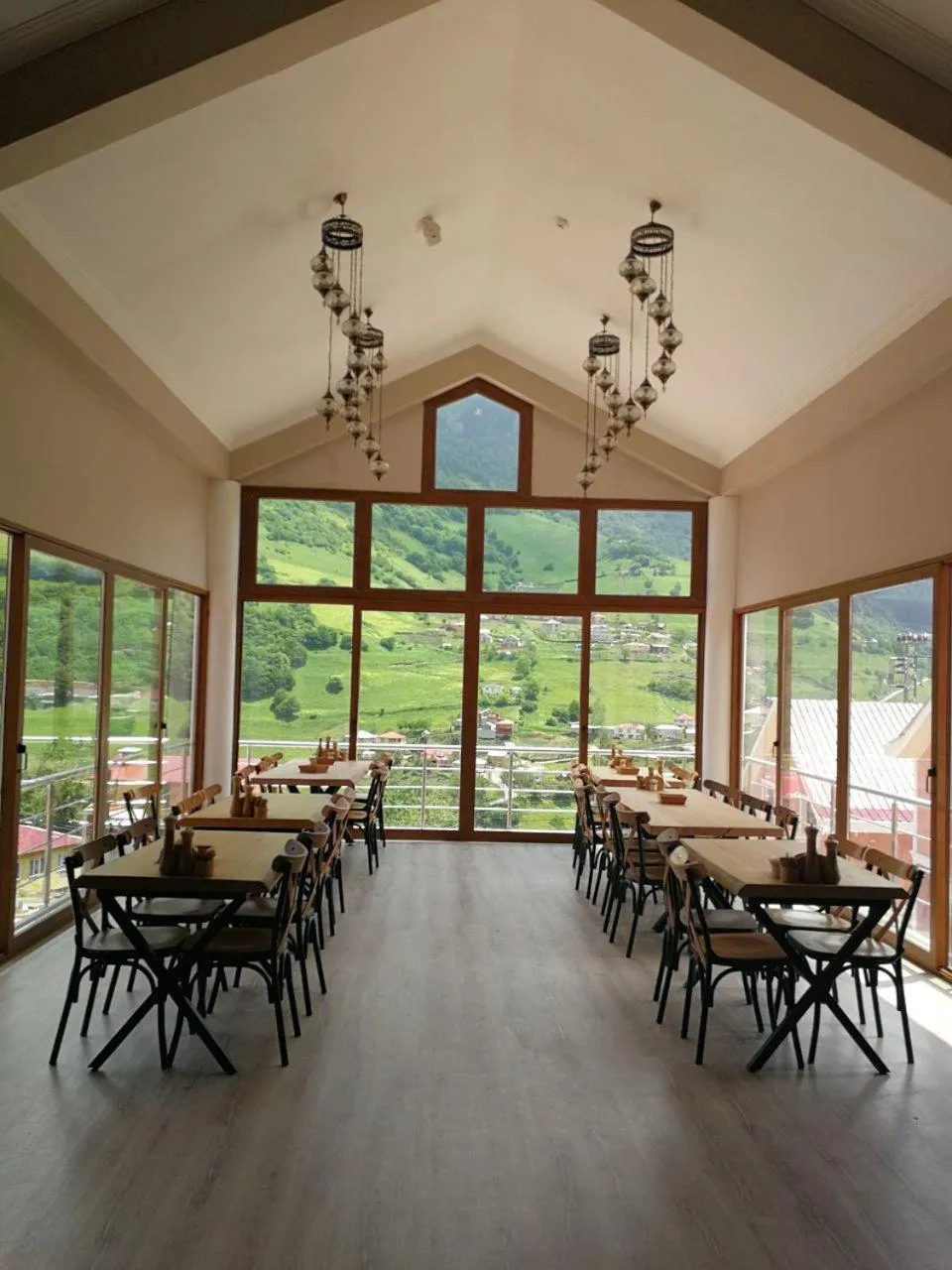 Restaurant/places to eat in Hamsikoy Hotel