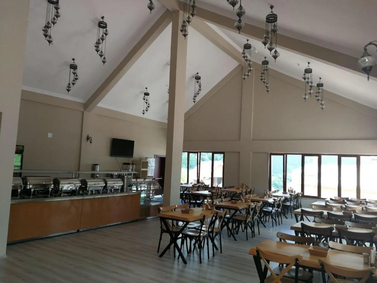 Restaurant/places to eat in Hamsikoy Hotel