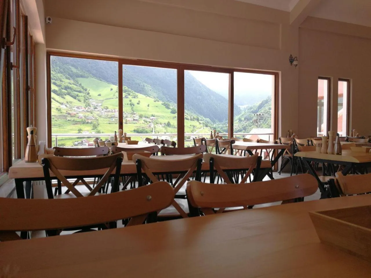 Restaurant/places to eat in Hamsikoy Hotel