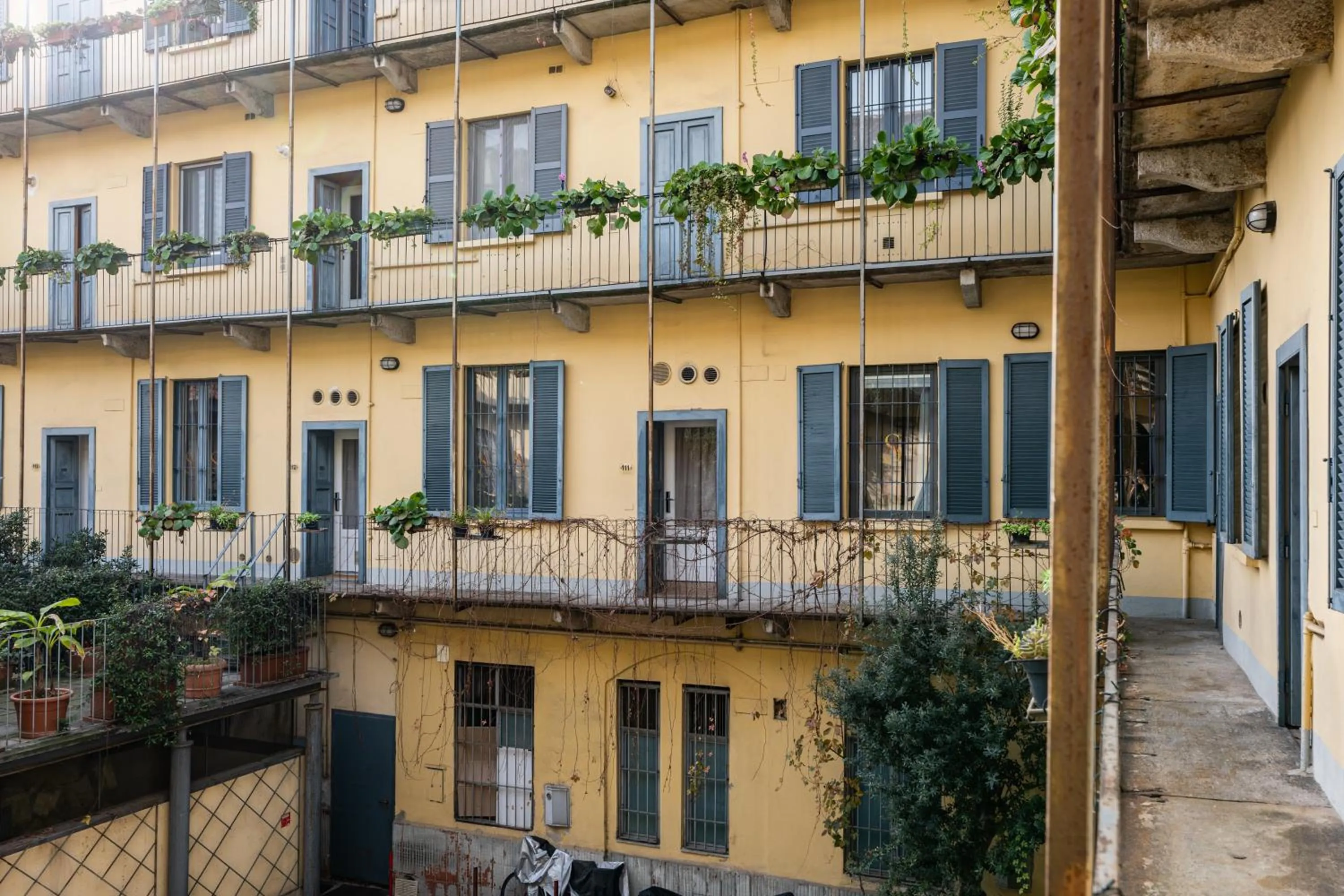 Inner courtyard view in Ai Suma Hotel