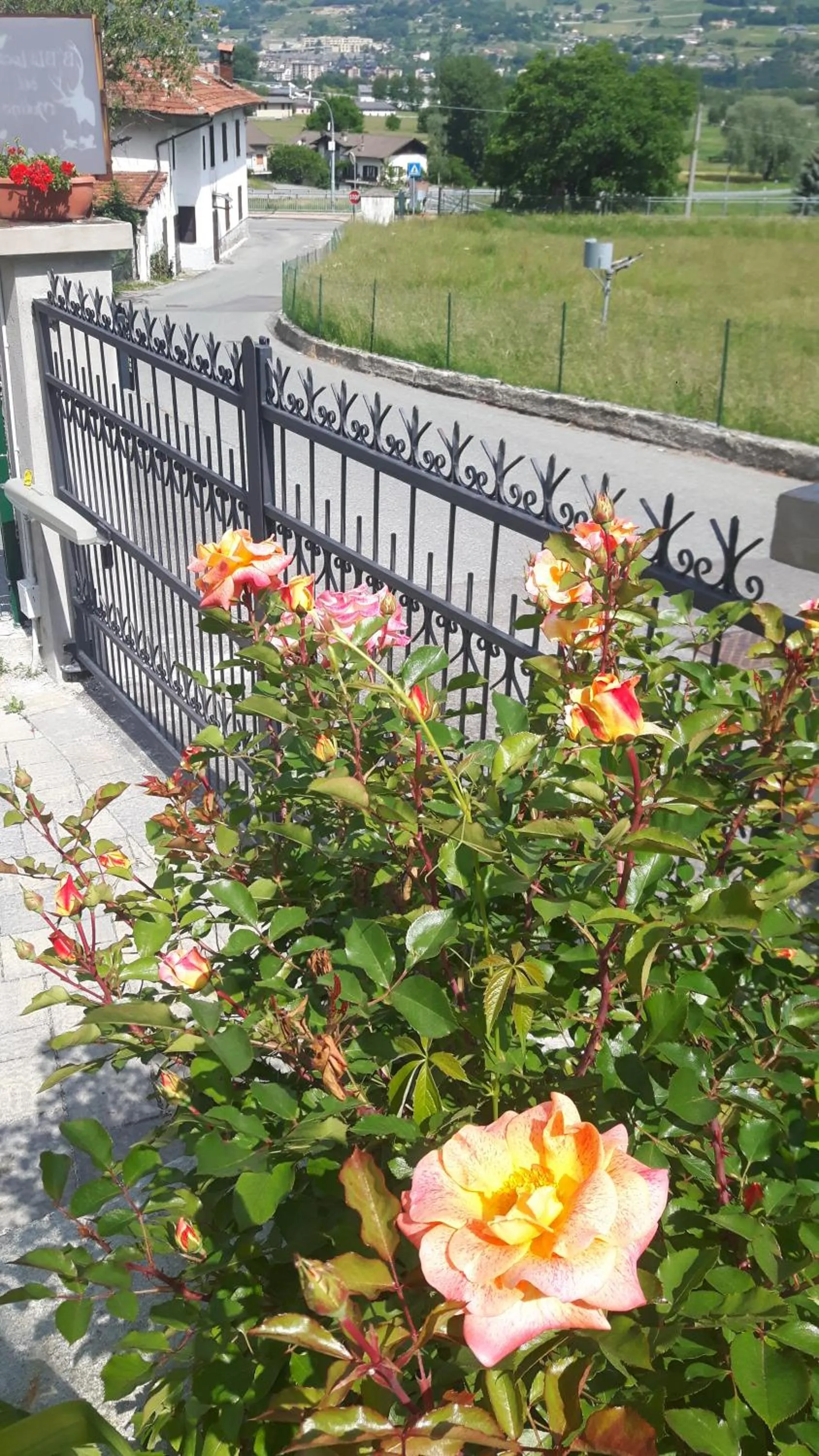 Quiet street view in La locanda del Mulino