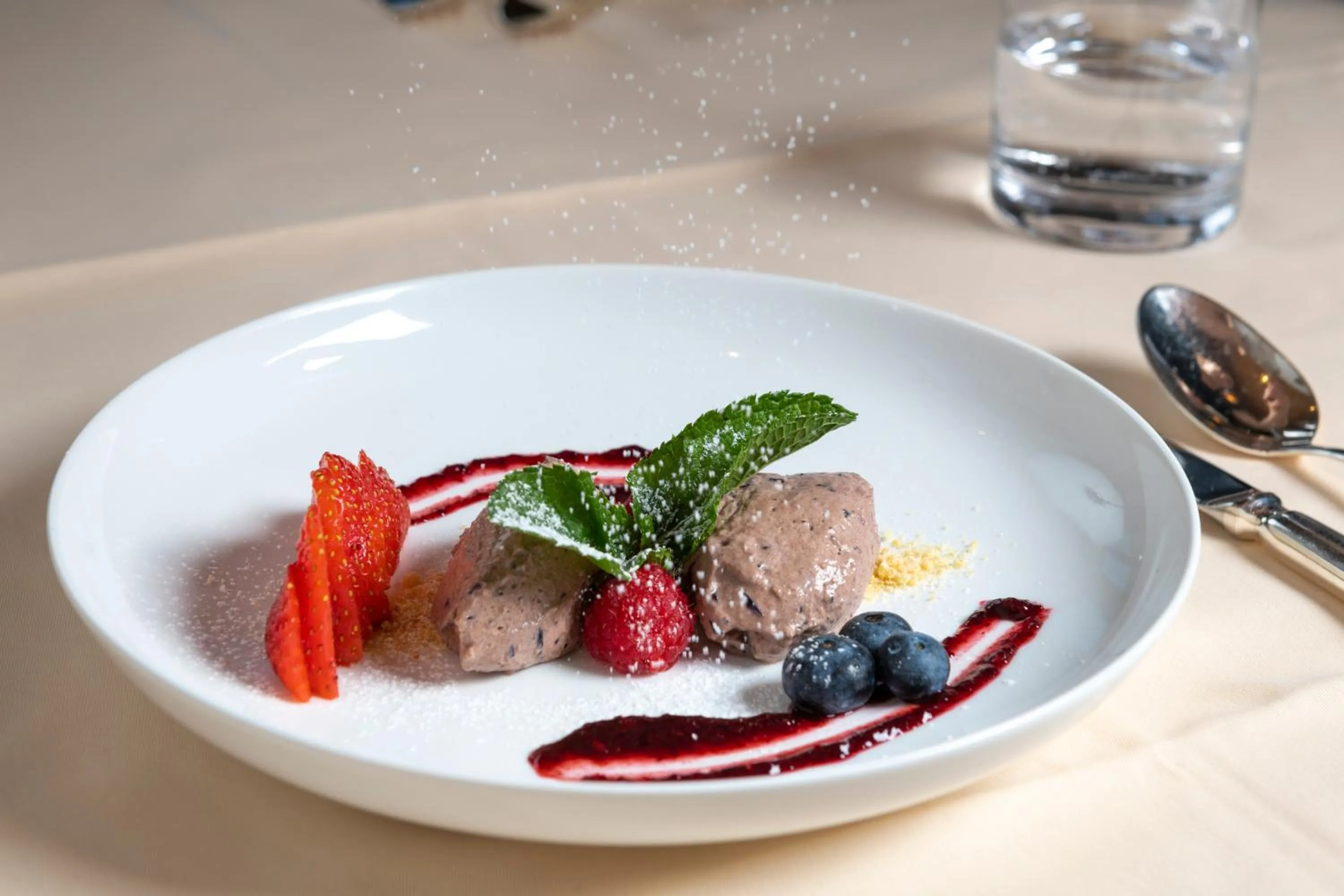 Restaurant/places to eat in Hotel San Gian