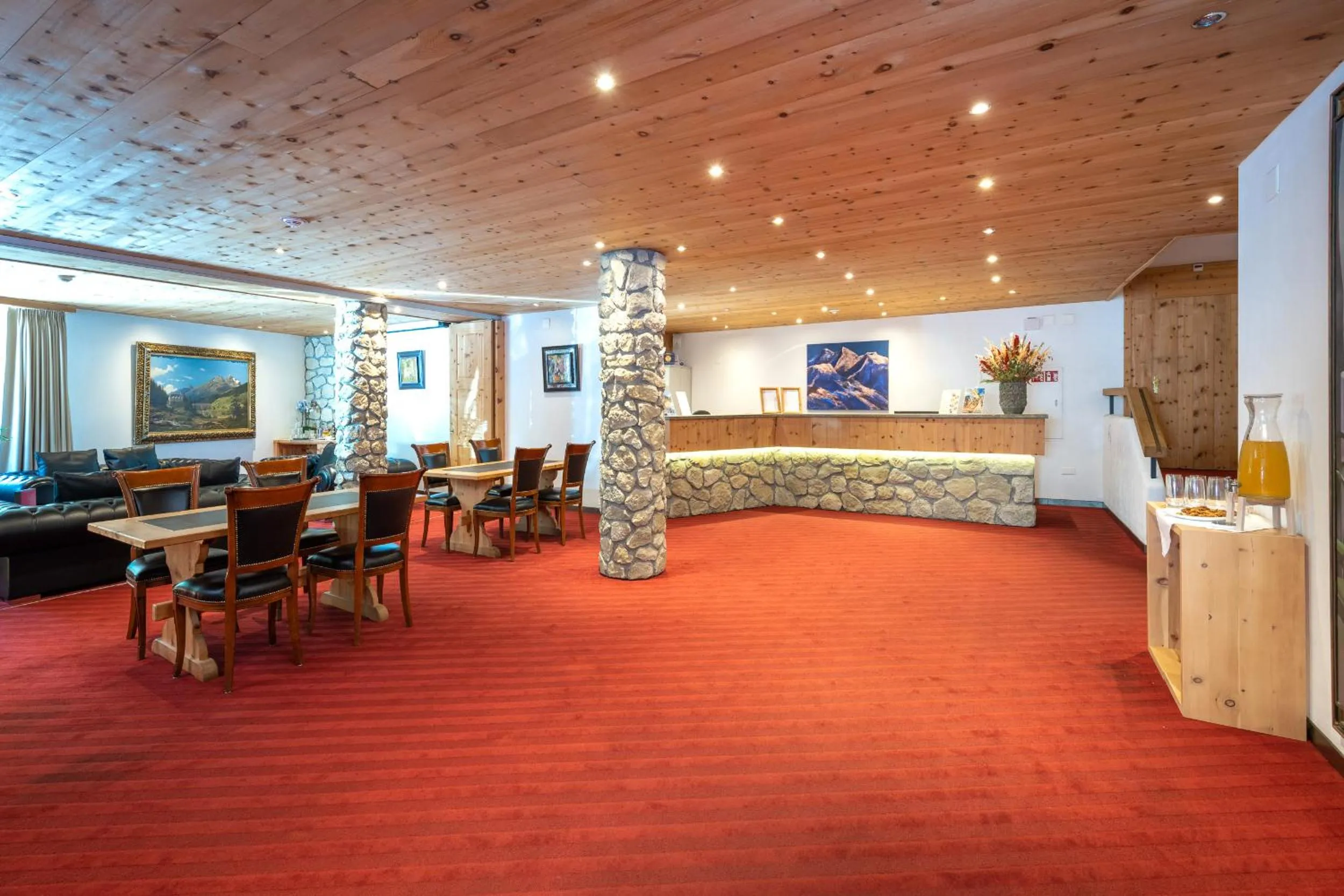 Lobby or reception in Hotel San Gian