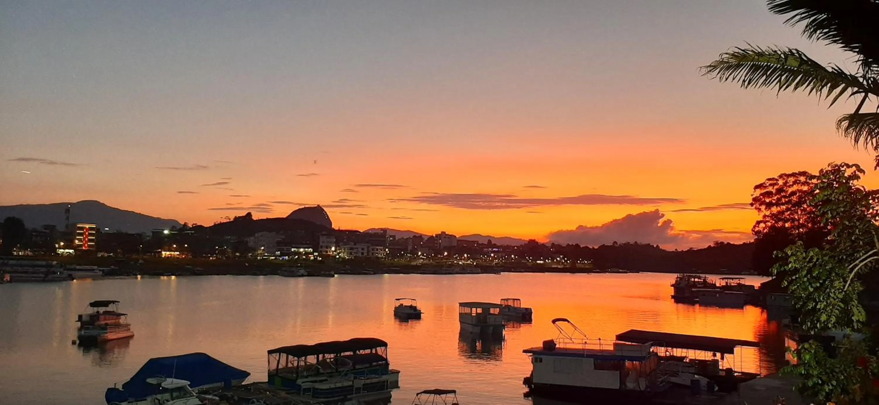 Sunrise in Hotel Real Guatapé