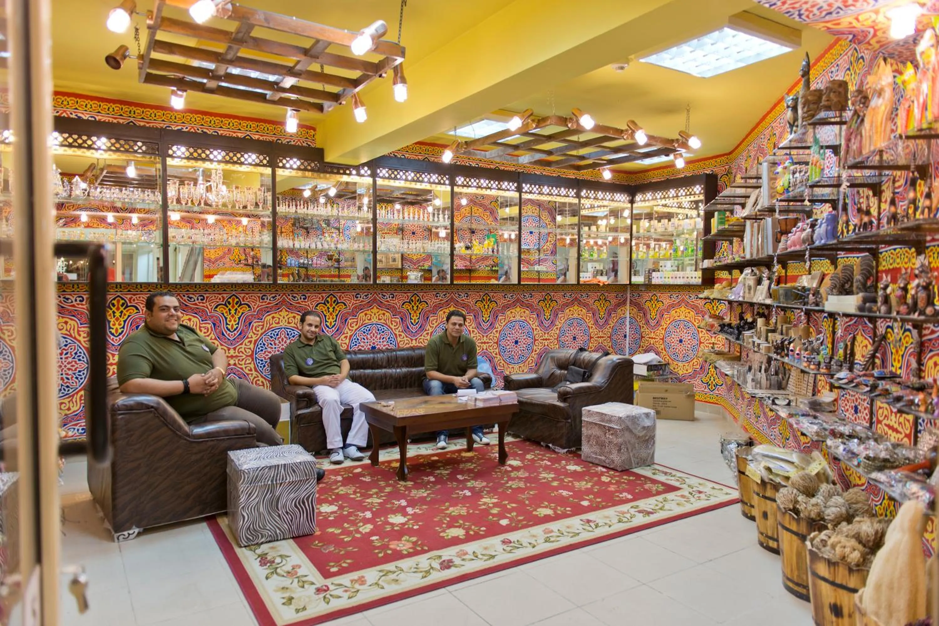 On-site shops in Amphoras Aqua Adults Friendly