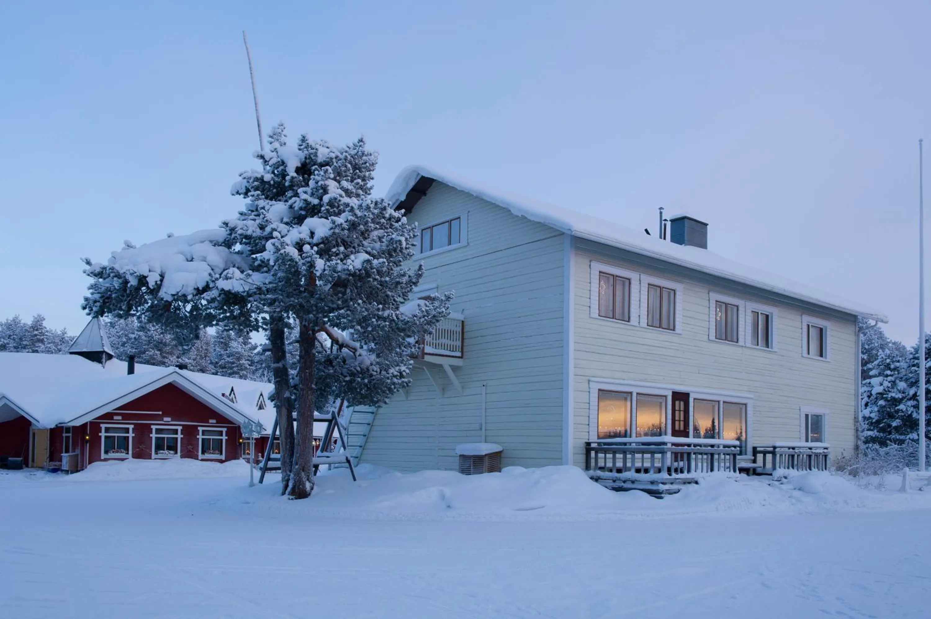 Property building in Hotel Hetan Majatalo