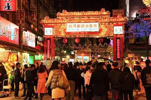 Nearby landmark in Hotel Lee-Chan