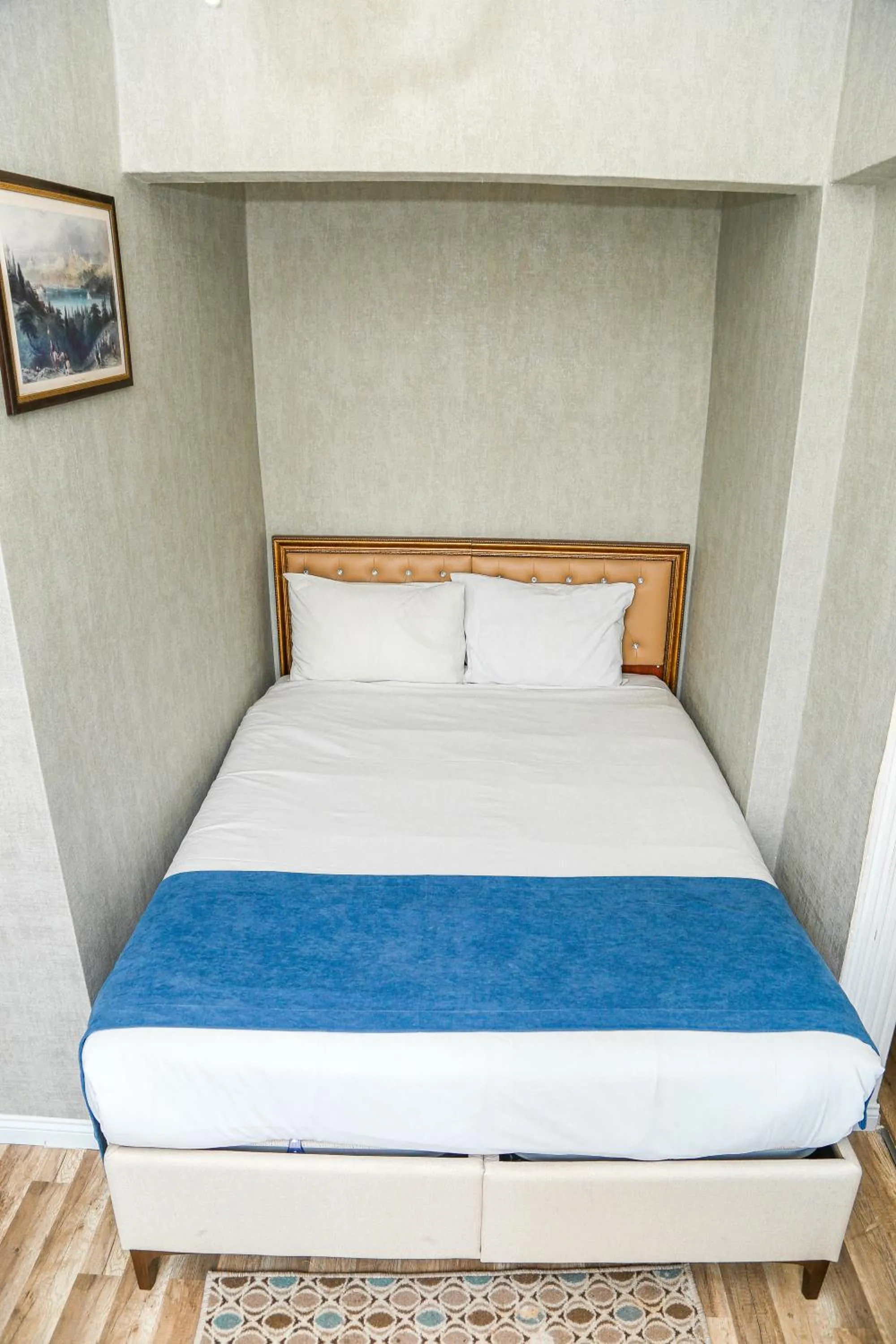 Bed in Asitane Life Hotel