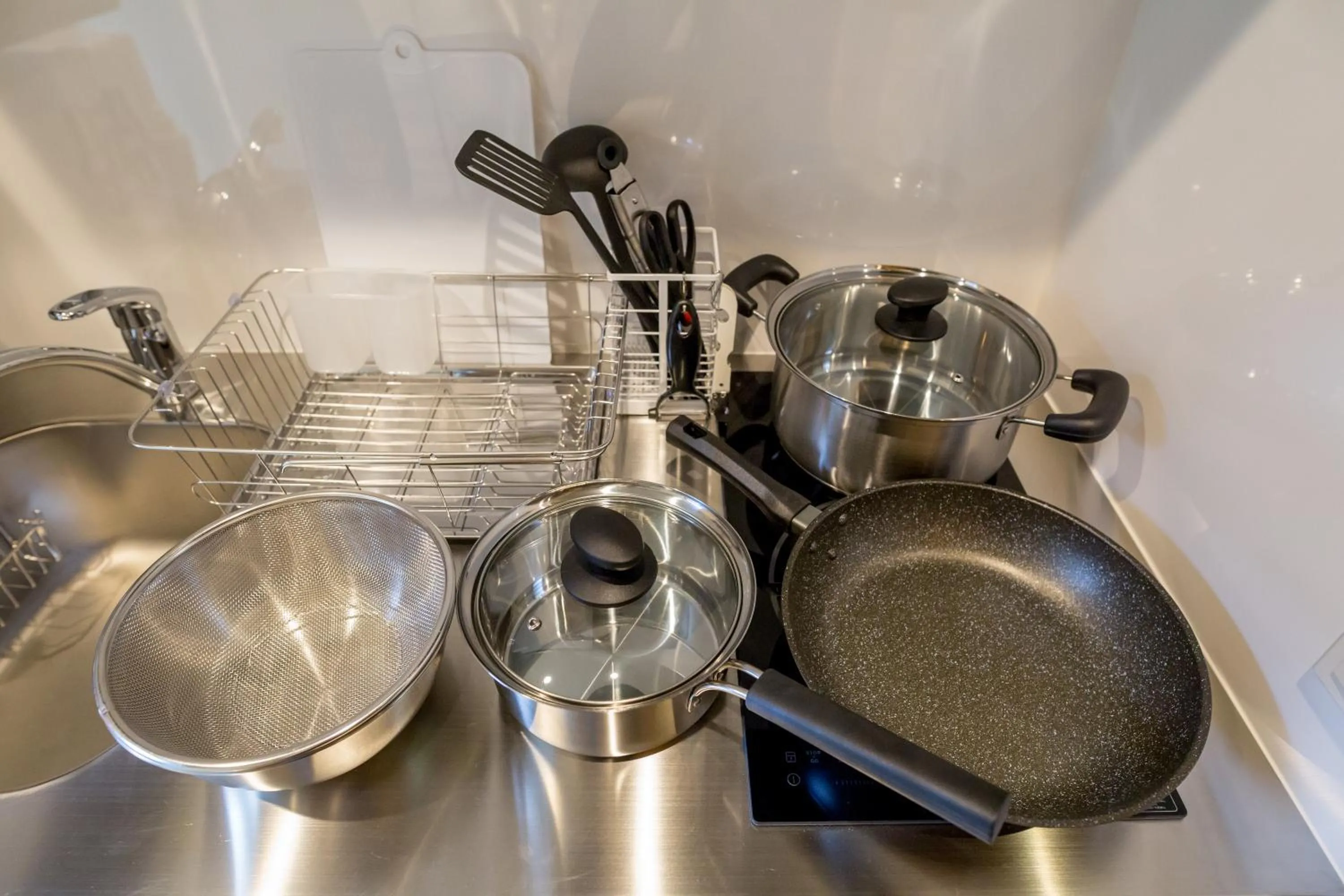 Kitchen or kitchenette in RESI STAY NISHIKI