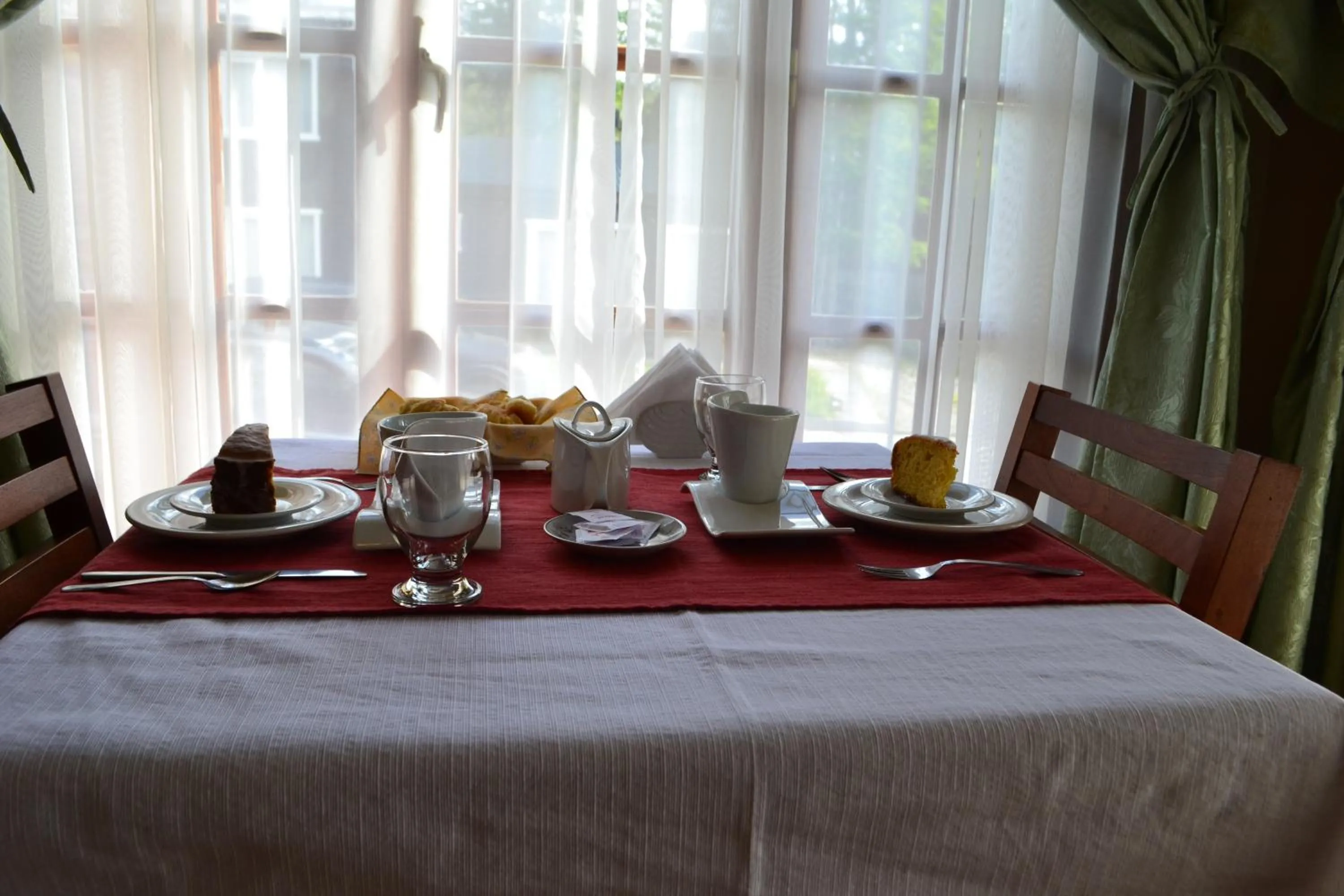 Continental breakfast in Valle Frío Ushuaia