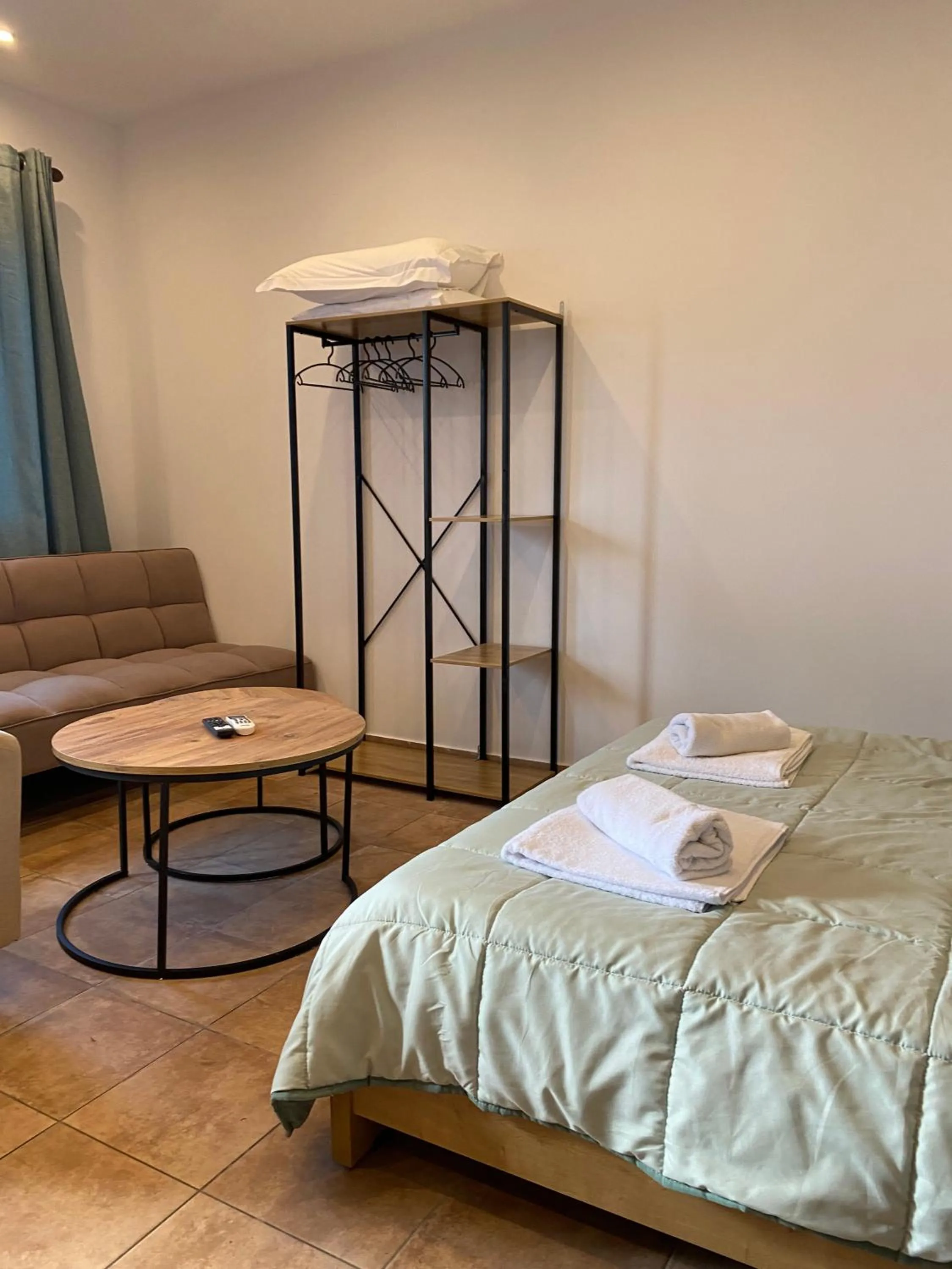 Living room in Bungalow - Camping Apollon