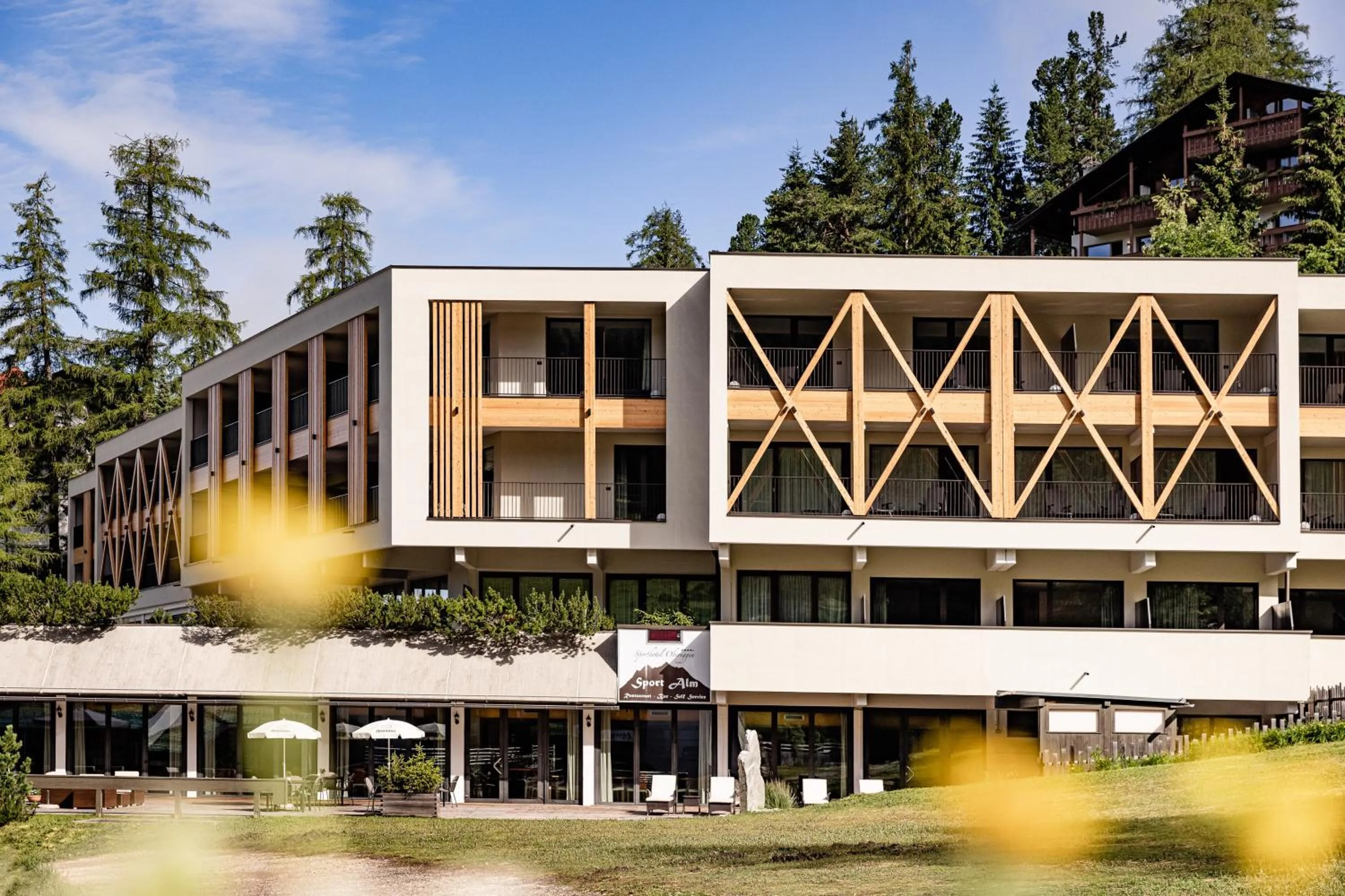 Facade/entrance in Sporthotel Obereggen