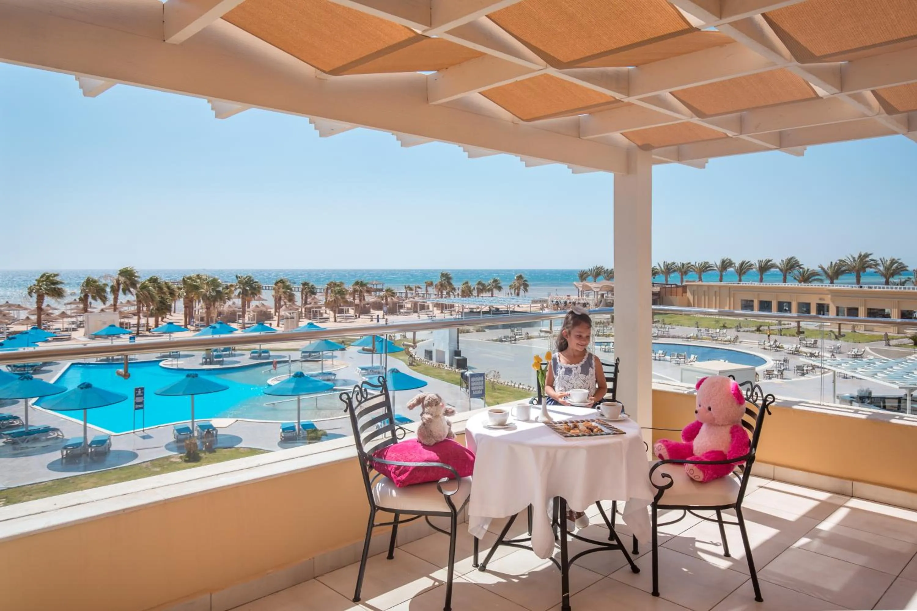 Restaurant/places to eat in Amwaj Beach Club Abu Soma
