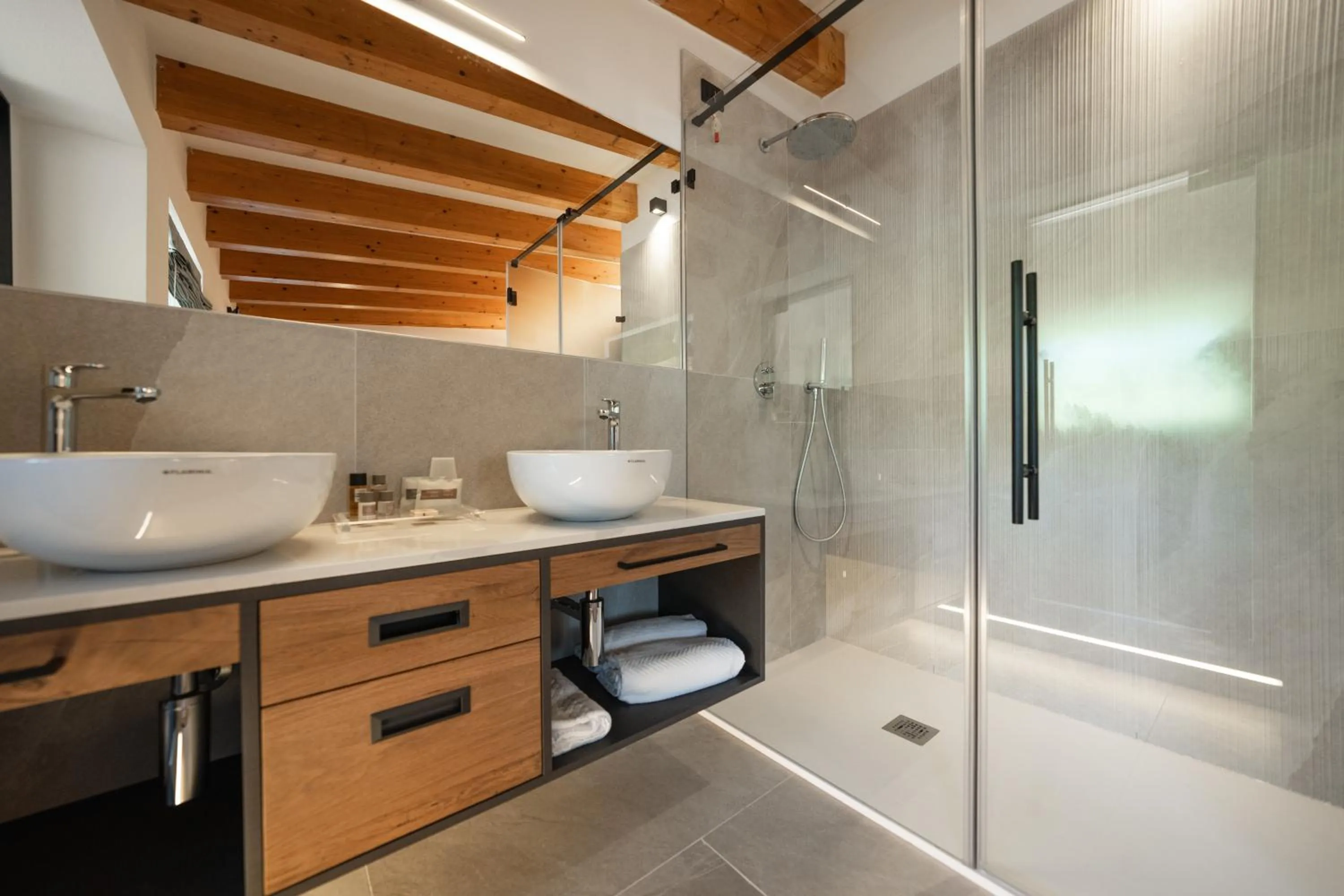 Shower in Hotel Garden