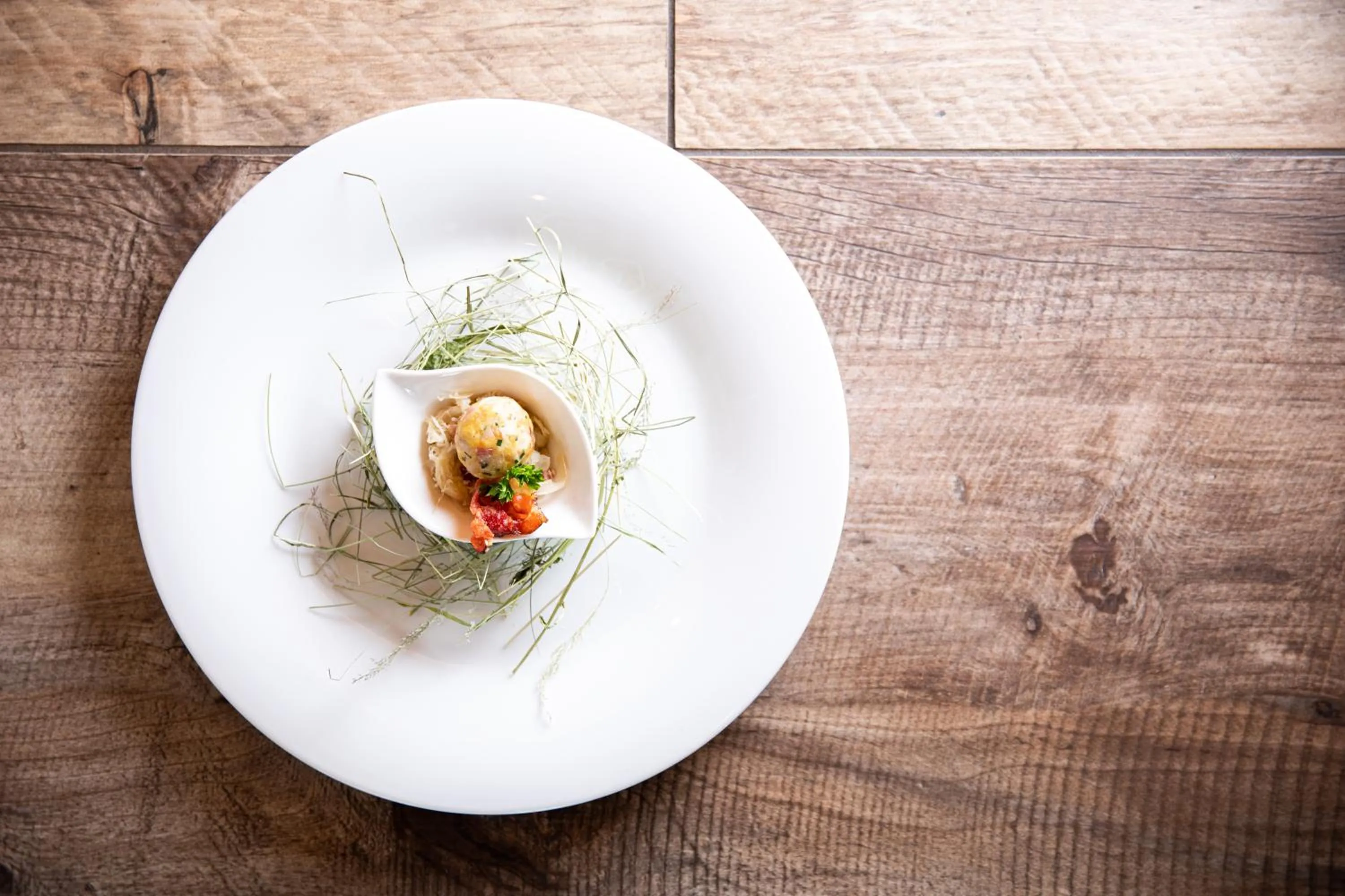 Food and drinks in Hotel Garden