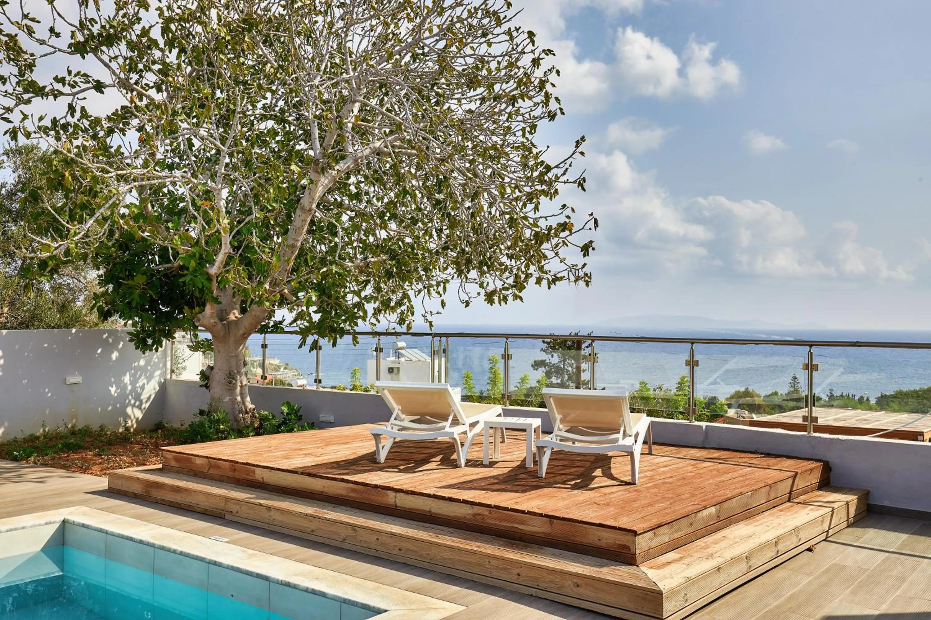 Day in Villa Emilia - with private, heated swimming pool