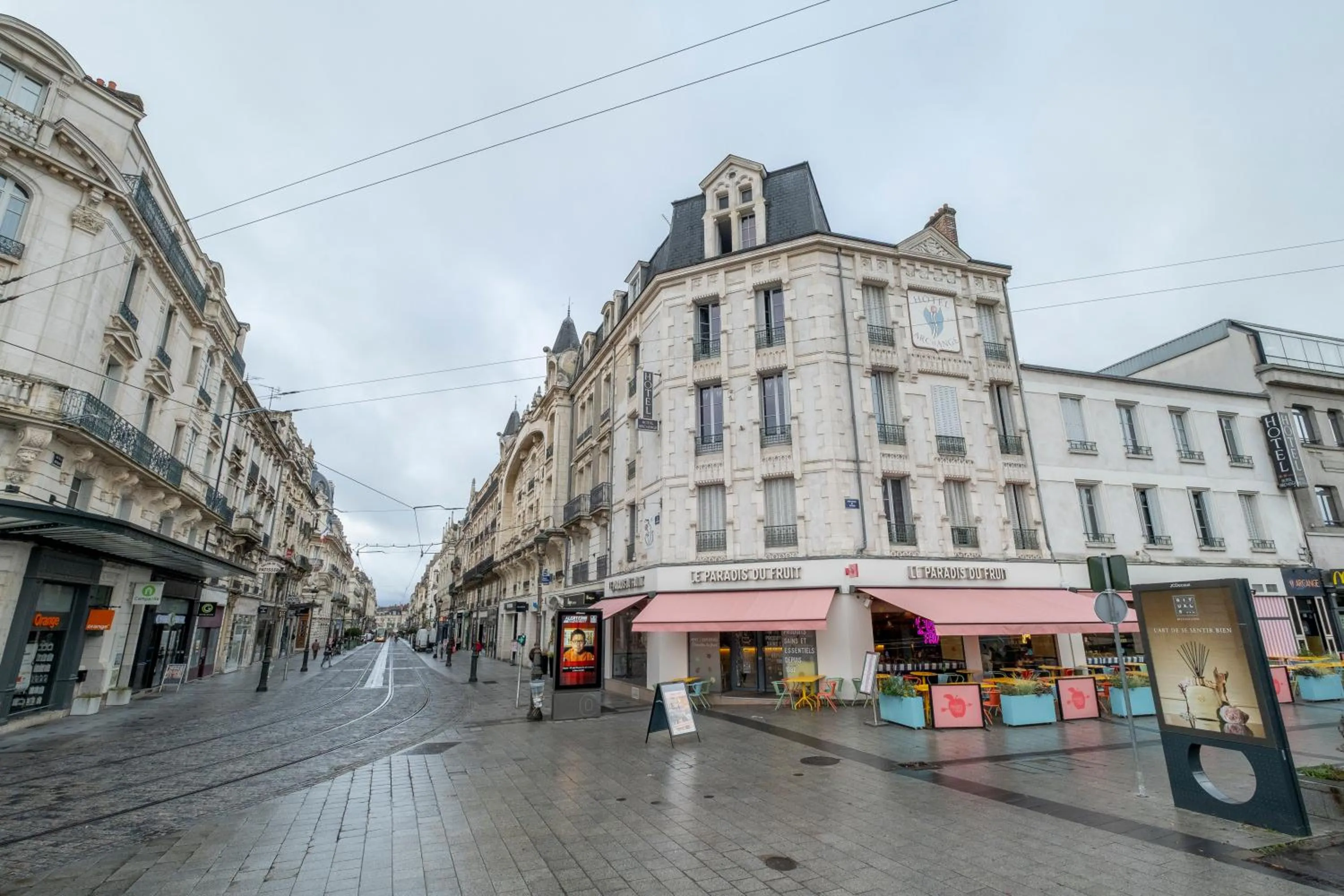 Bird's eye view in Best Western Hôtel d'Arc