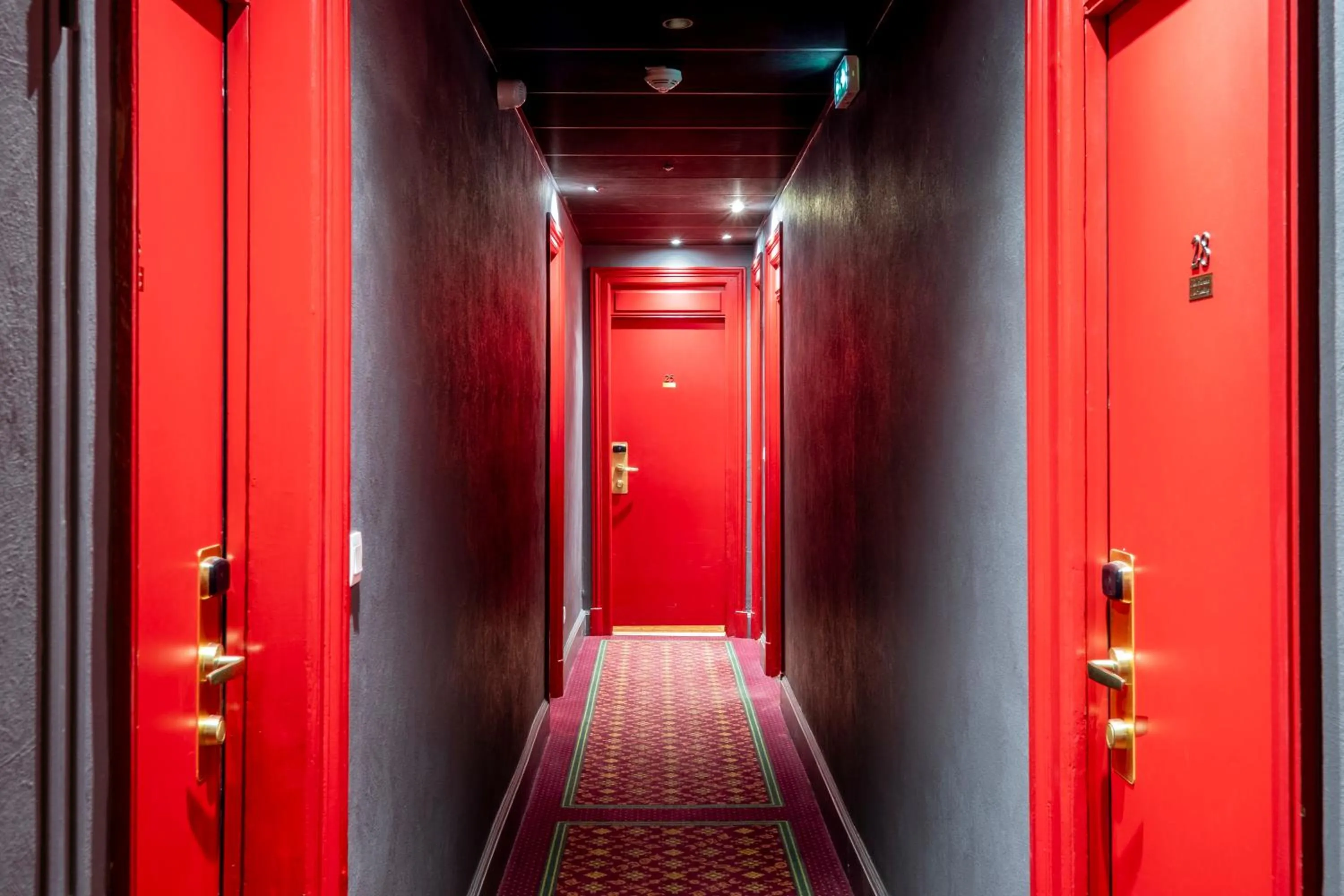 Property building in Best Western Hôtel d'Arc