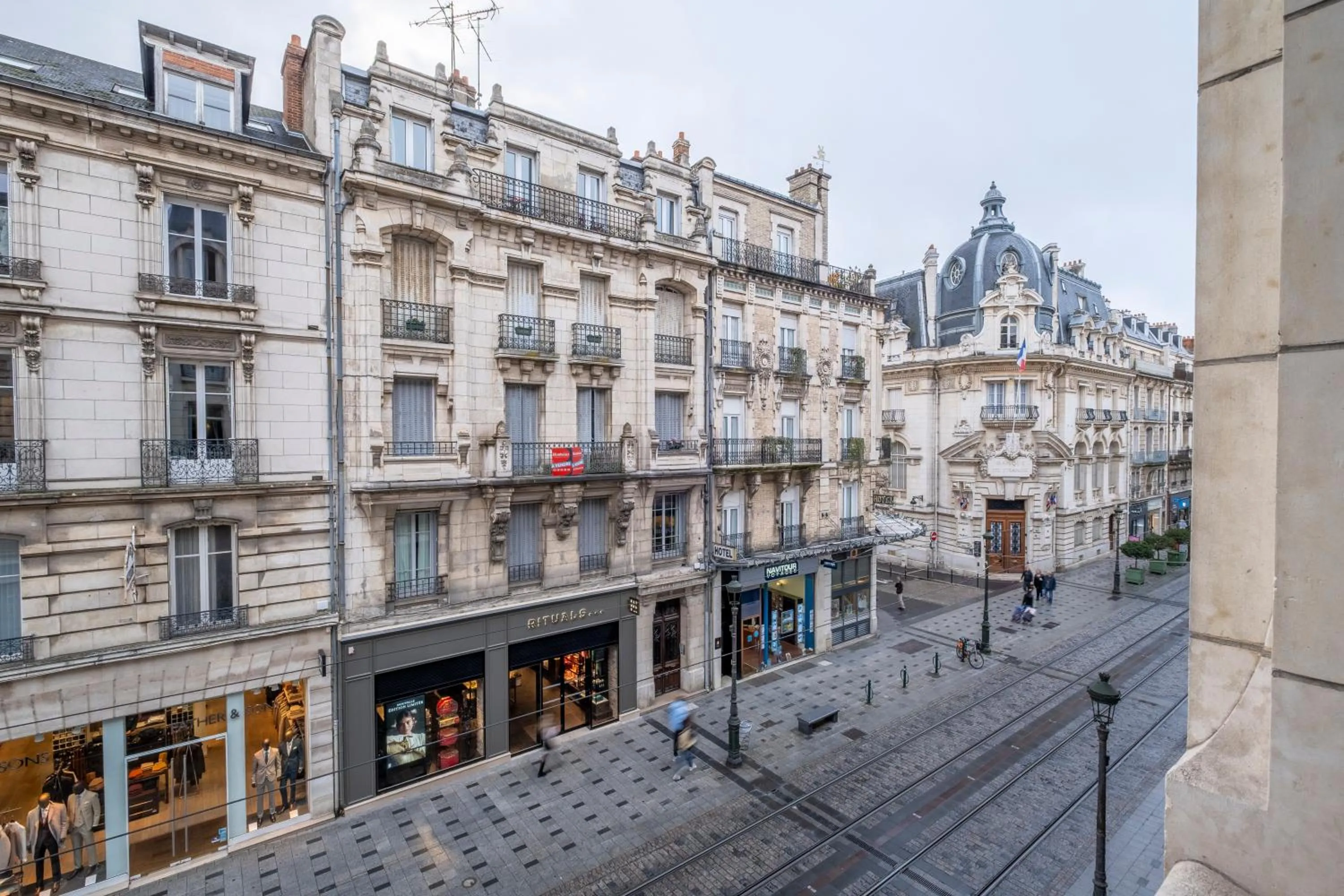 City view in Best Western Hôtel d'Arc