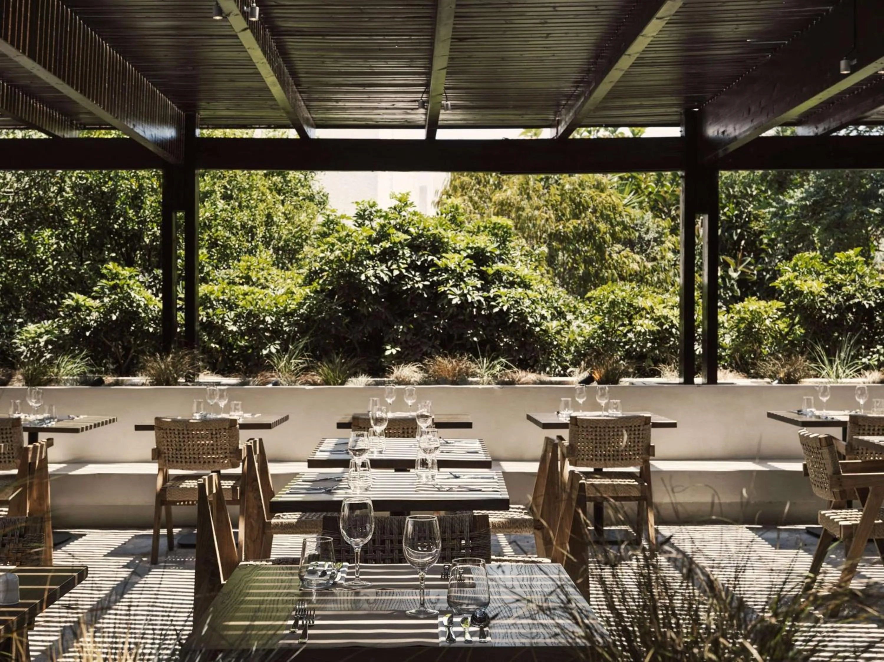 Restaurant/places to eat in Aulūs Lindos Rhodes, Curio Collection by Hilton