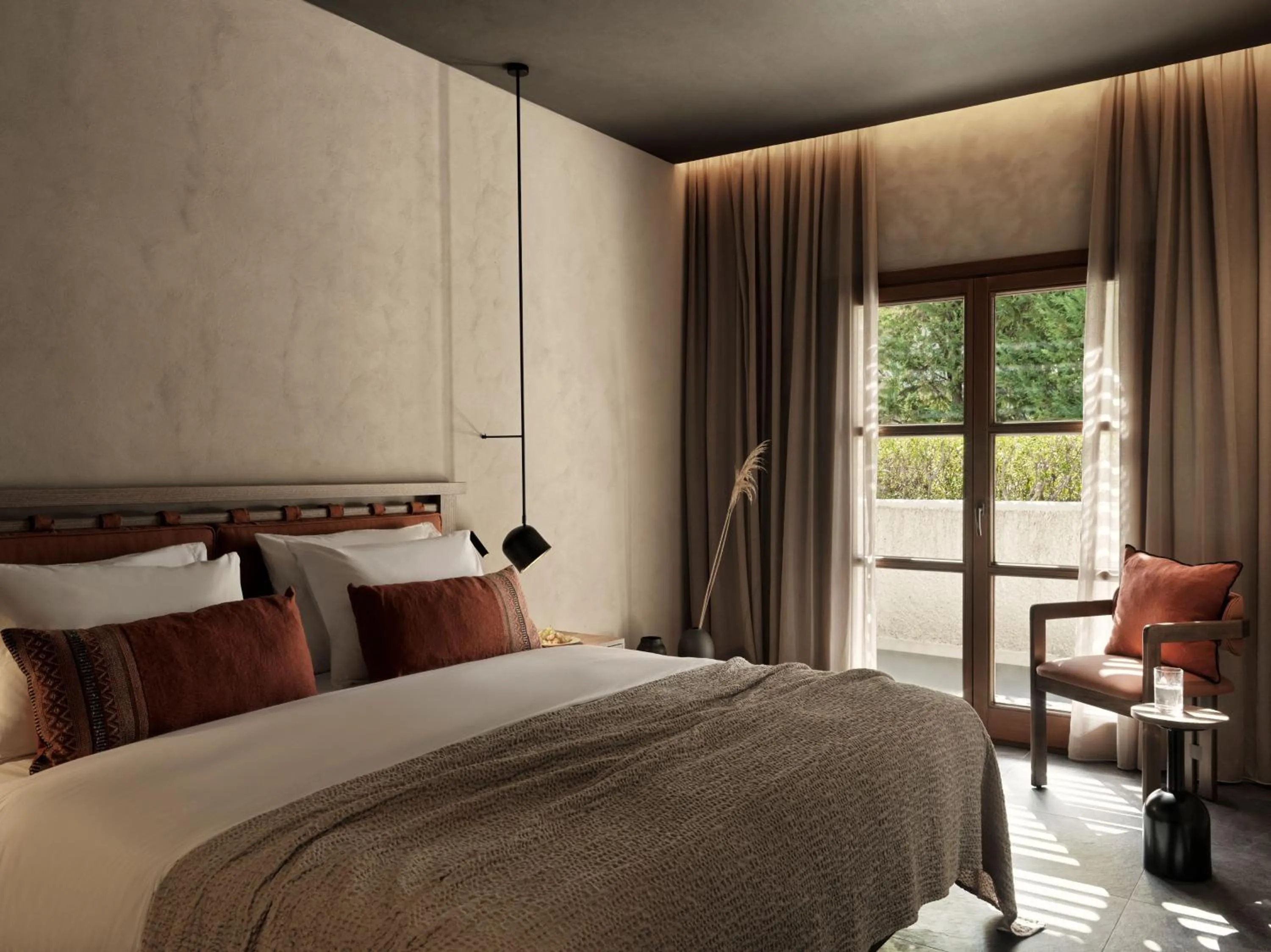 Bedroom, Bed in Aulūs Lindos Rhodes, Curio Collection by Hilton