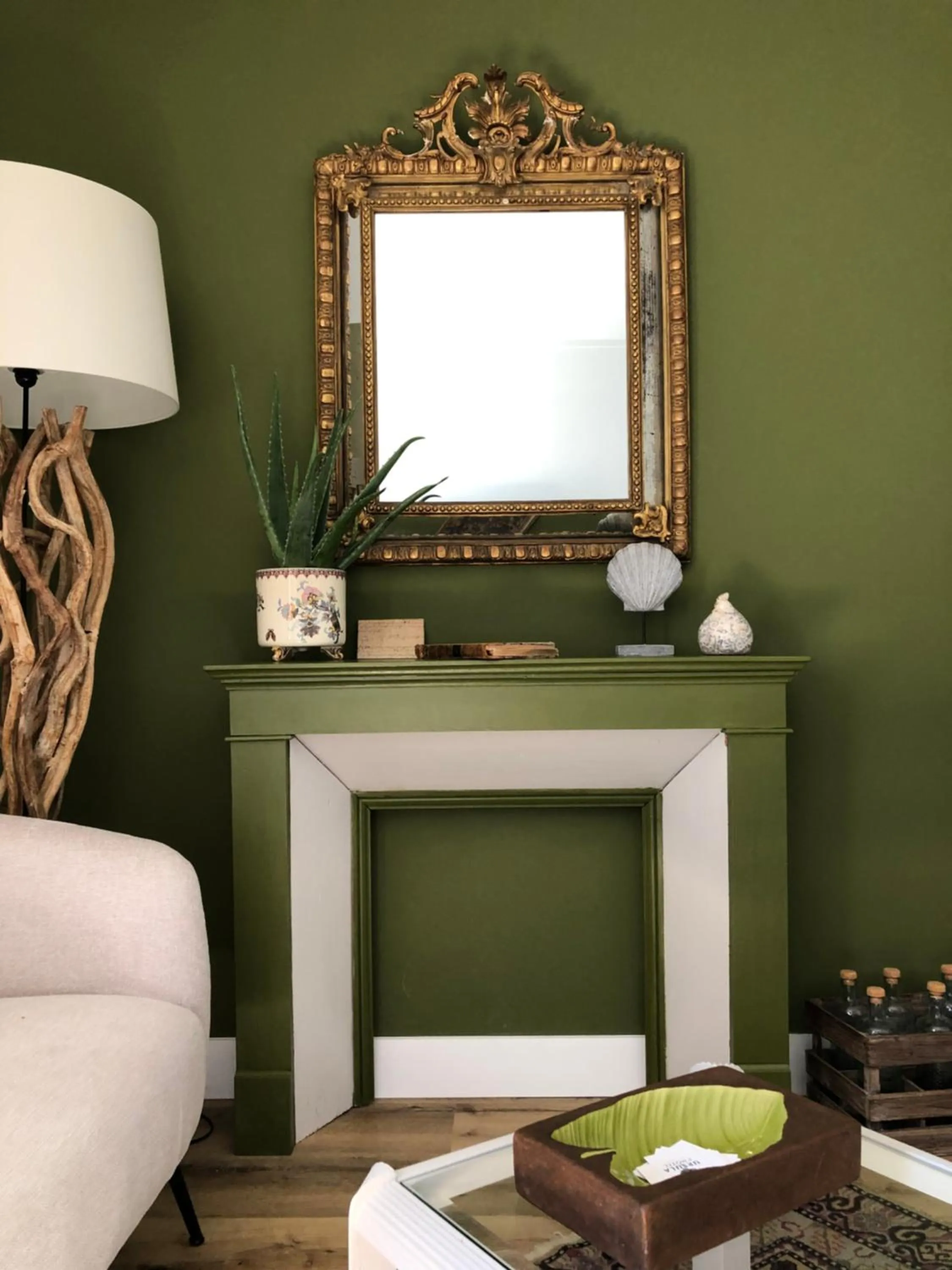 Communal lounge/ TV room in Hôtel Ursula