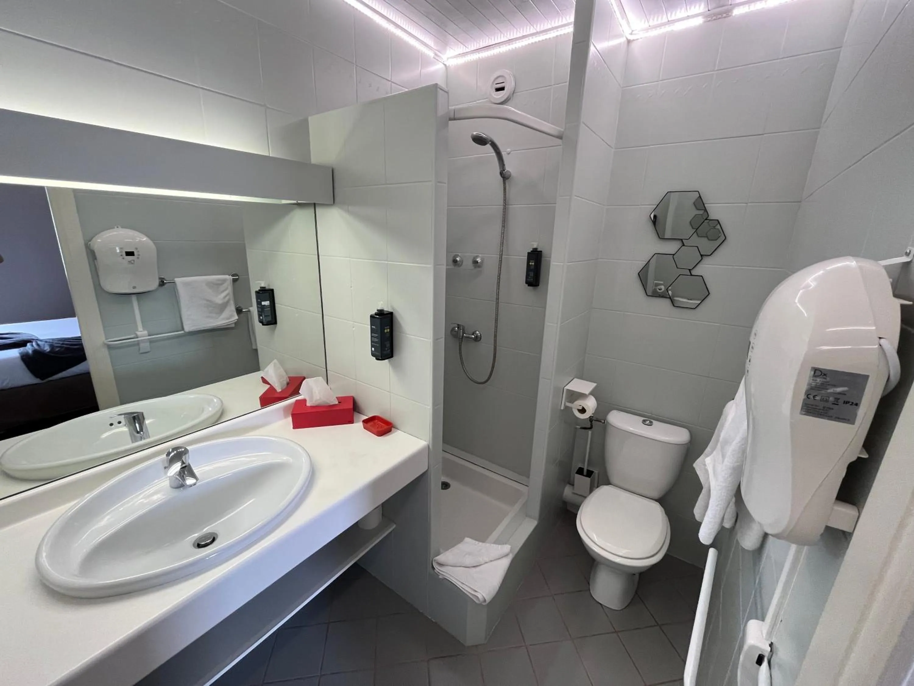 Bathroom in Hôtel Ursula