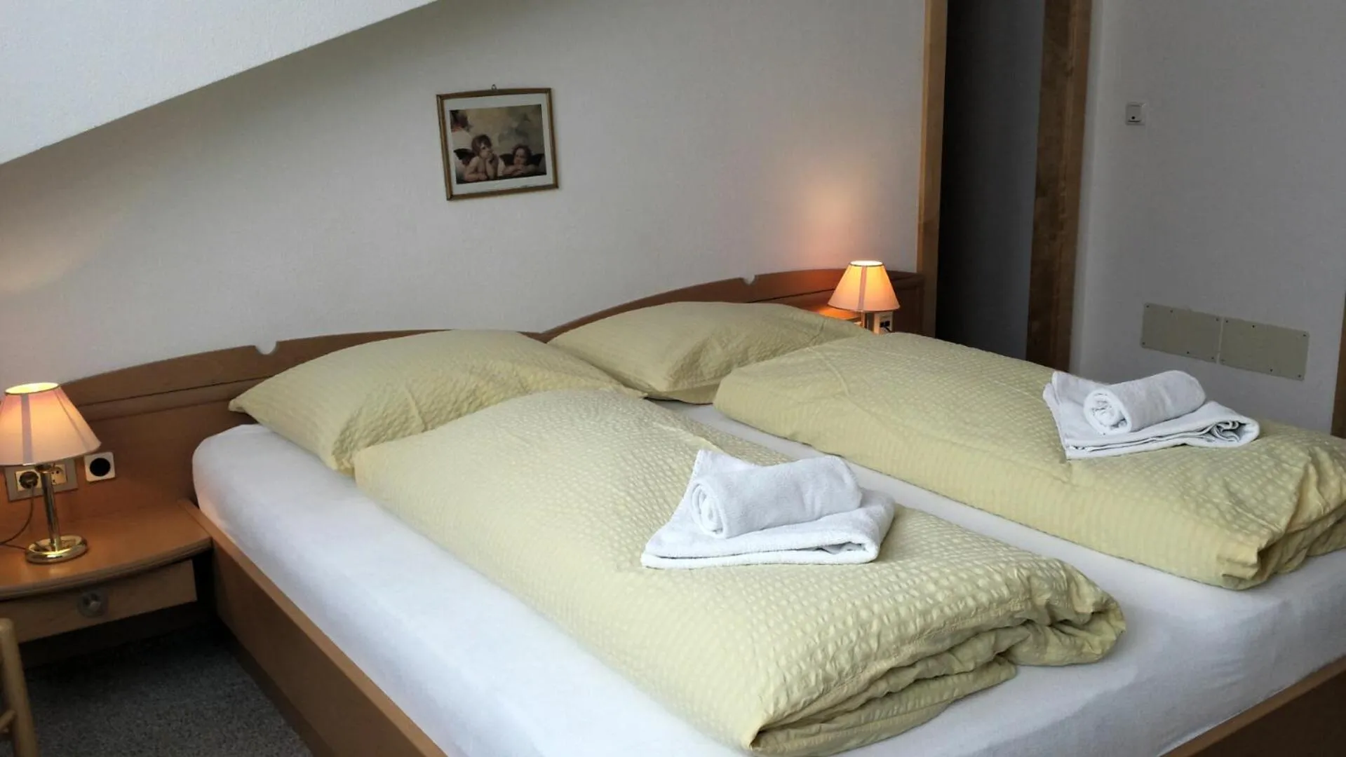 Photo of the whole room, Bed in Reschnerhof