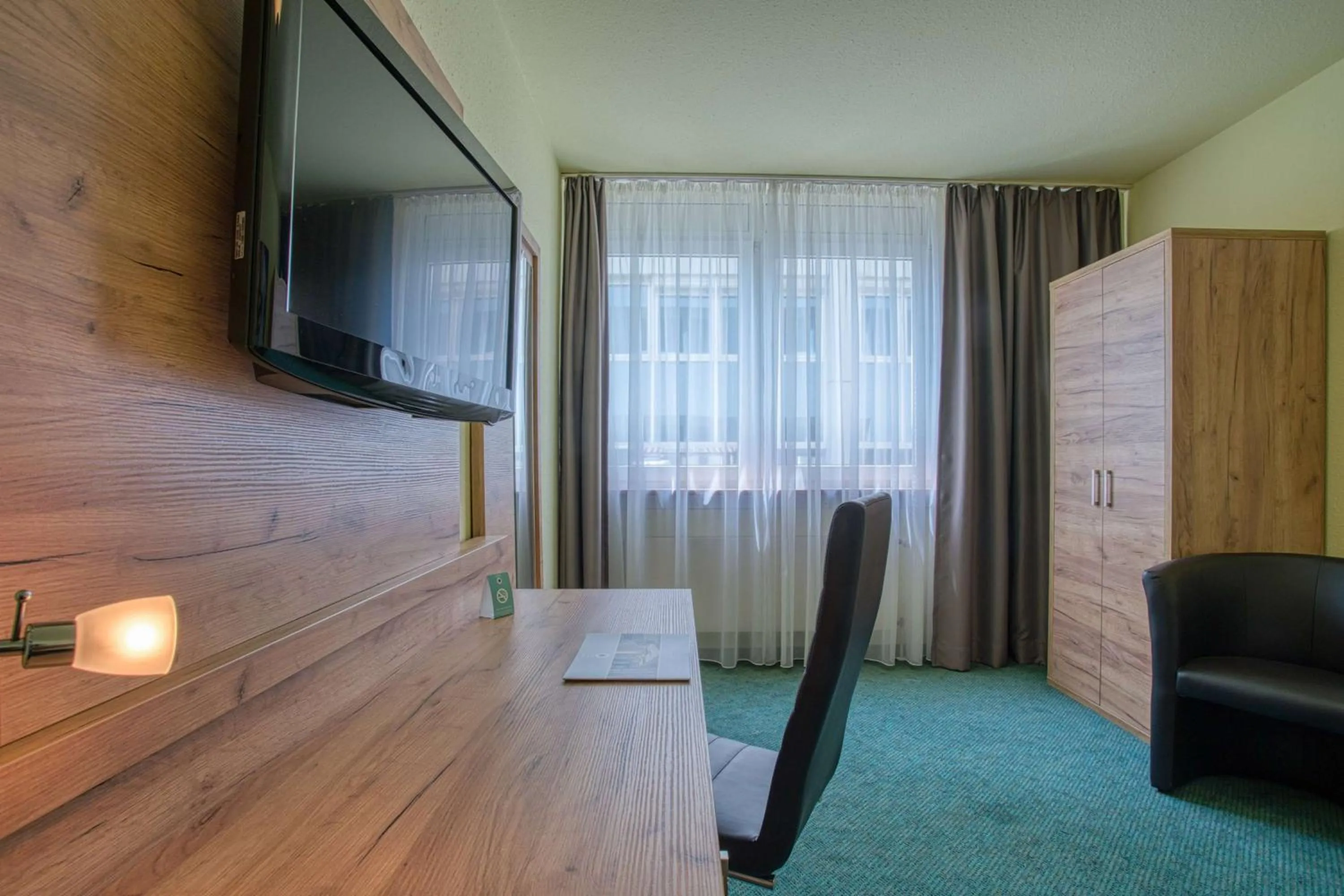 Photo of the whole room in Centro Hotel Böblingen, Trademark Collection by Wyndham