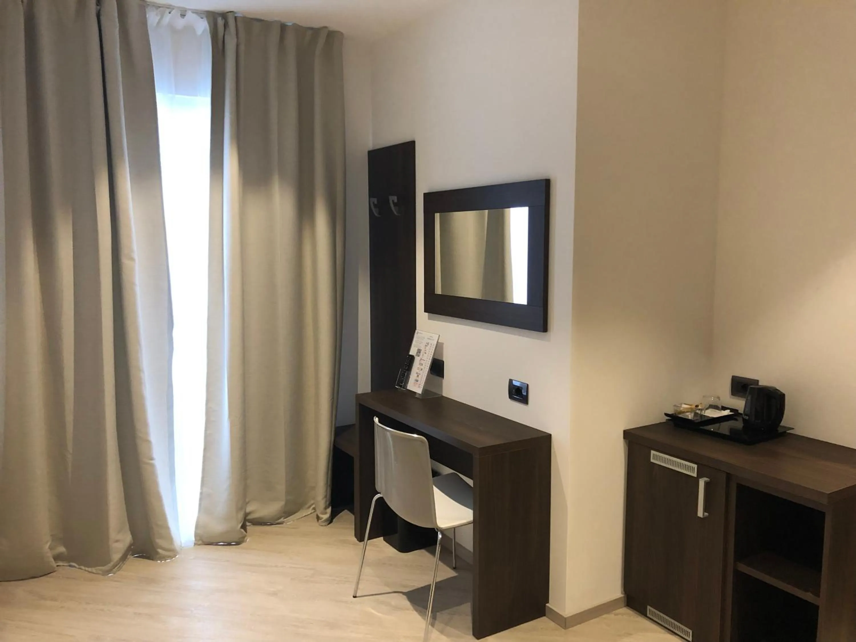 Photo of the whole room in Hotel Villa Rosa