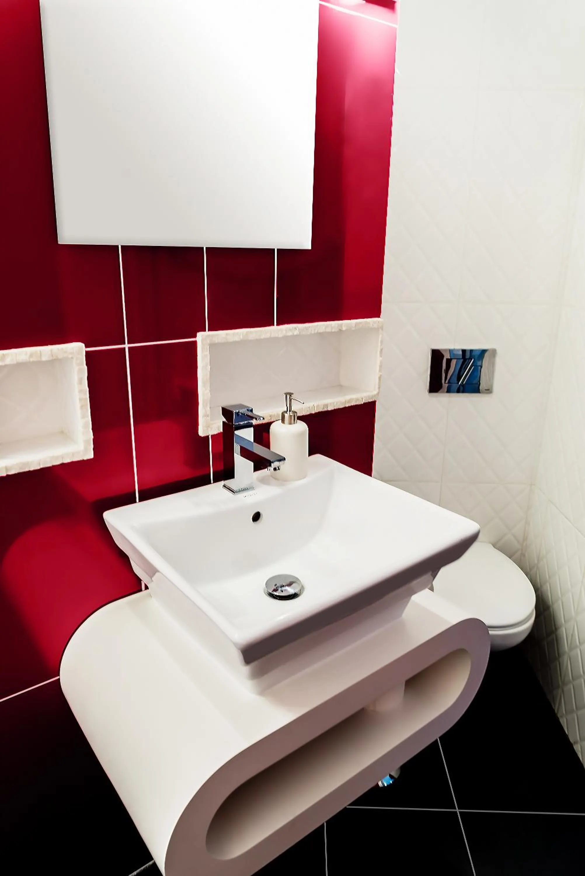 Bathroom in Angel House Aparthotel