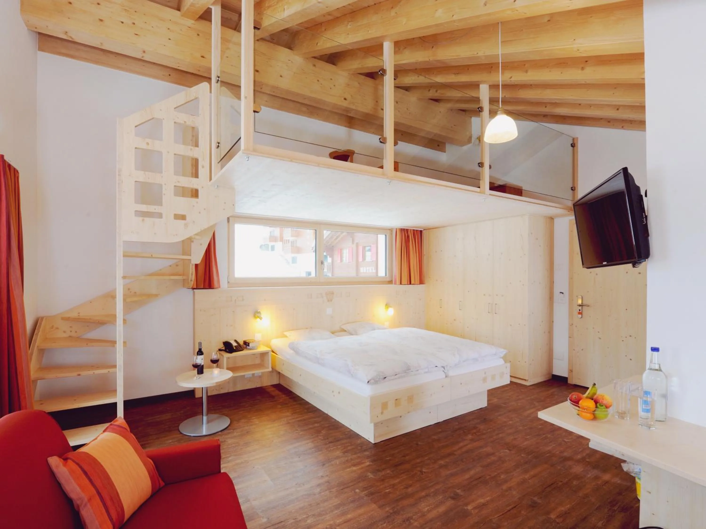 Bedroom, Bed in Hotel Capricorn