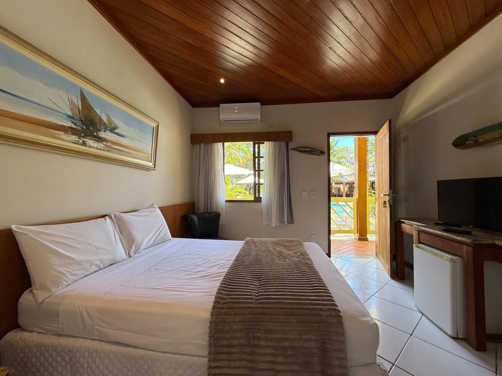 Bed in Hotel Mar de Cabo Frio