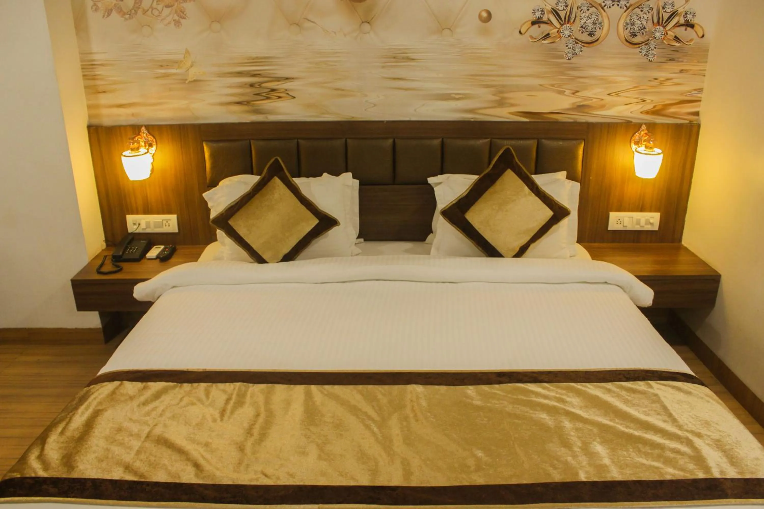 Bed in Solitaire Hotel And Resorts