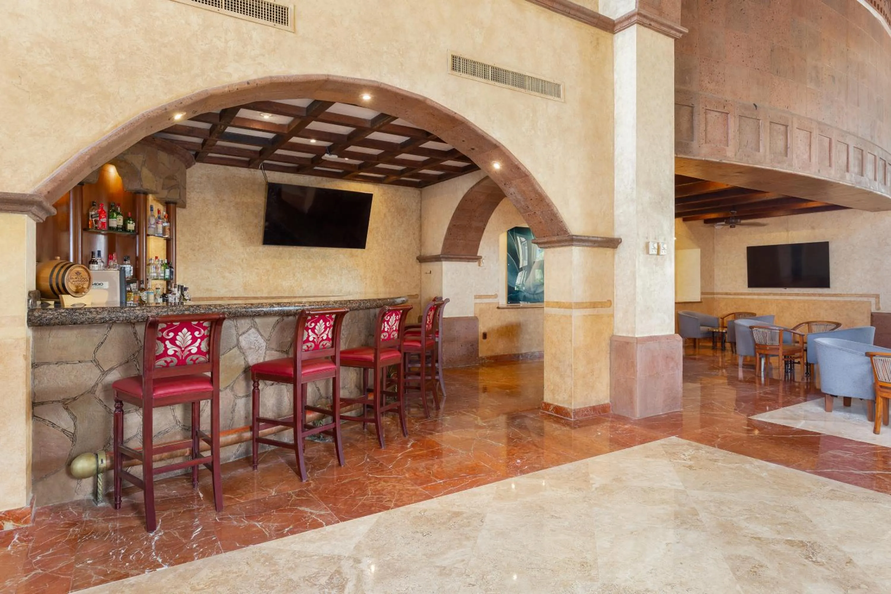 Lounge or bar in Villa Del Palmar Flamingos Beach Resort & Spa