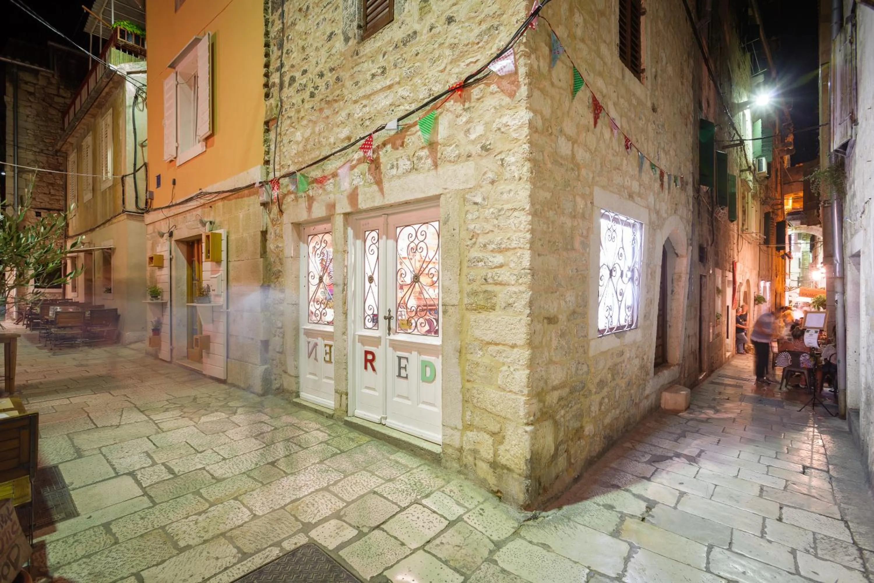 Neighbourhood in Luxury Rooms Bajamonti