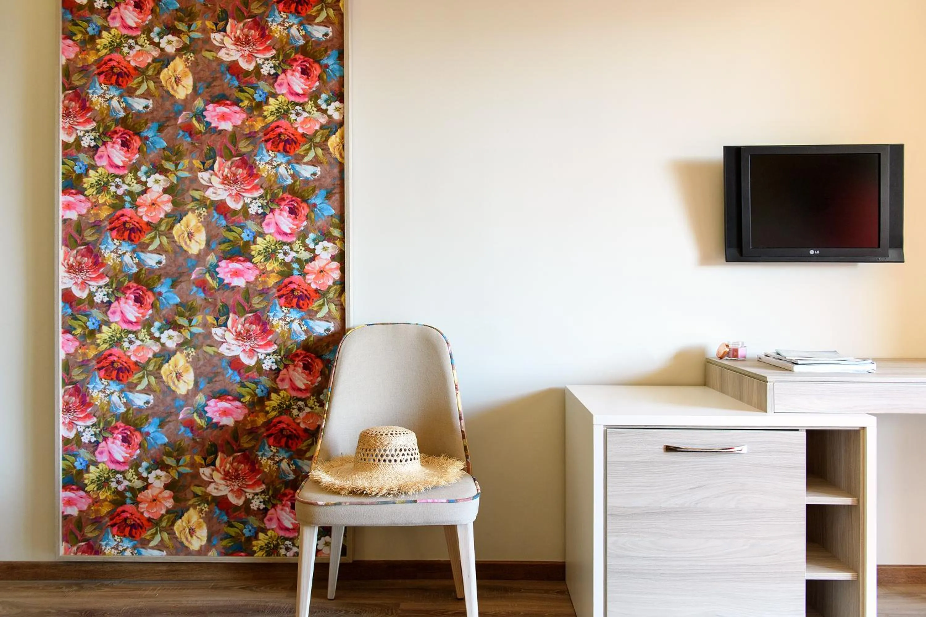 Decorative detail in Alexandra Beach Spa Resort